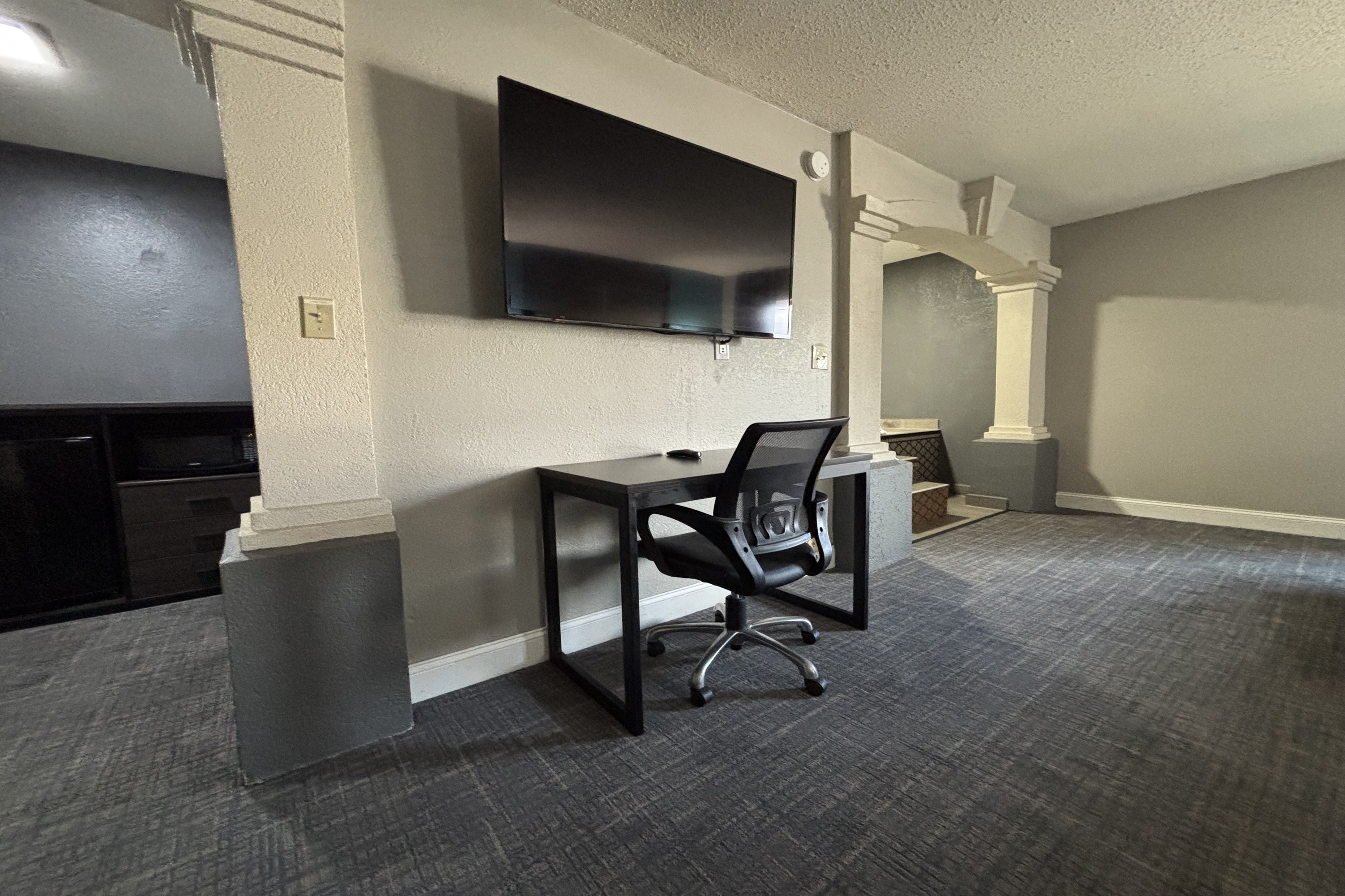 Guest room at the Super 8 by Wyndham Belleville IL/St. Louis Area in Belleville, Illinois