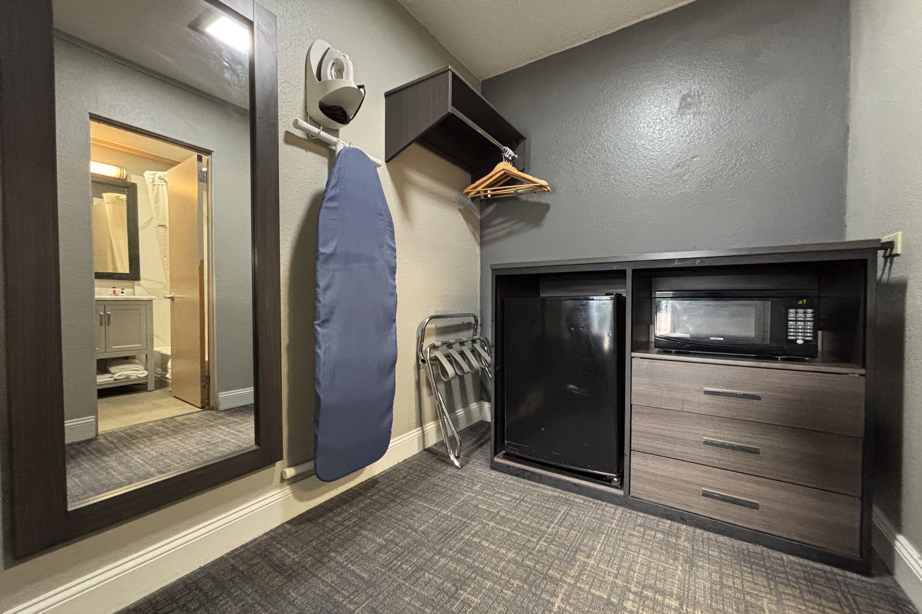 Guest room at the Super 8 by Wyndham Belleville IL/St. Louis Area in Belleville, Illinois