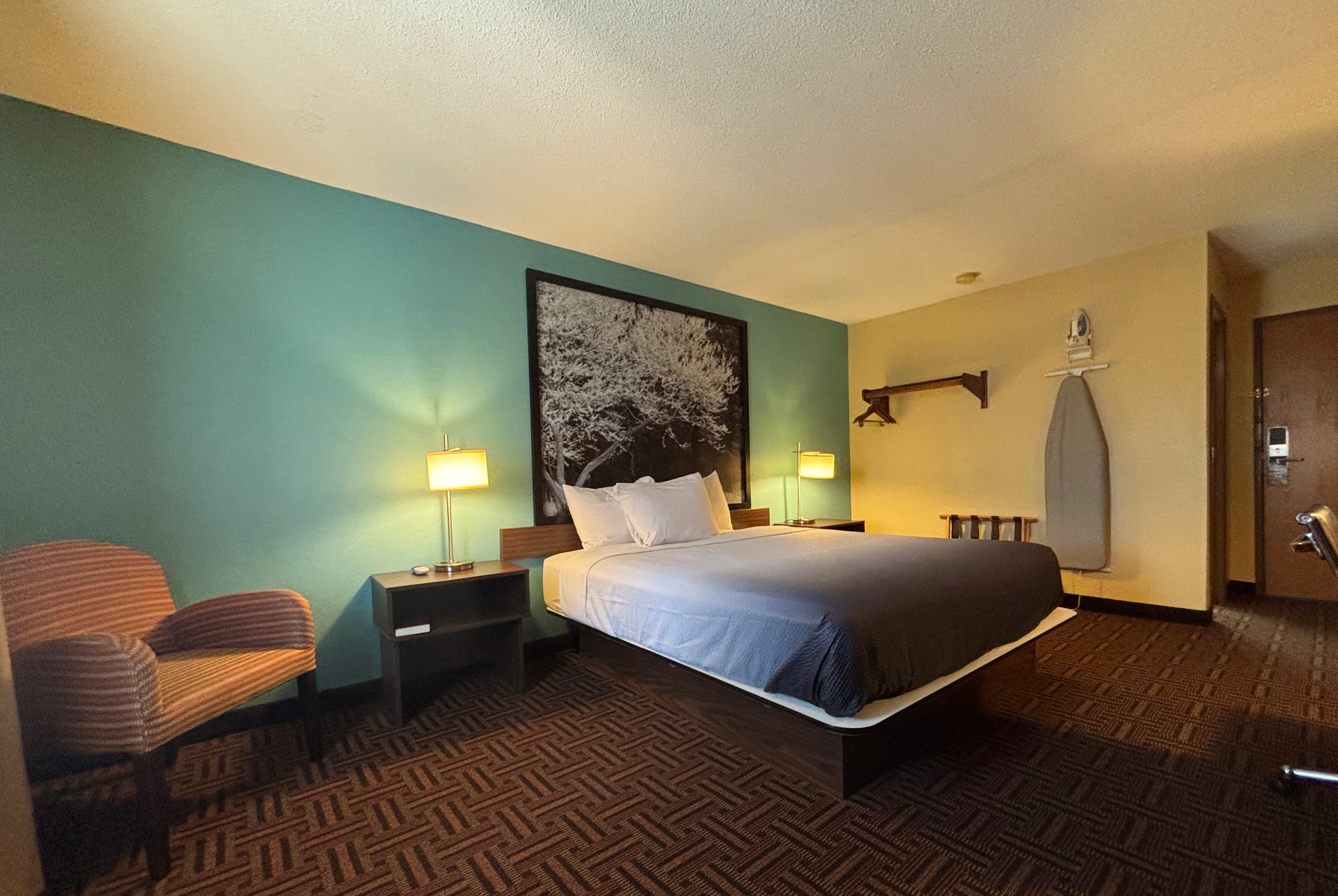 Guest room at the Super 8 by Wyndham Carbondale in Carbondale, Illinois
