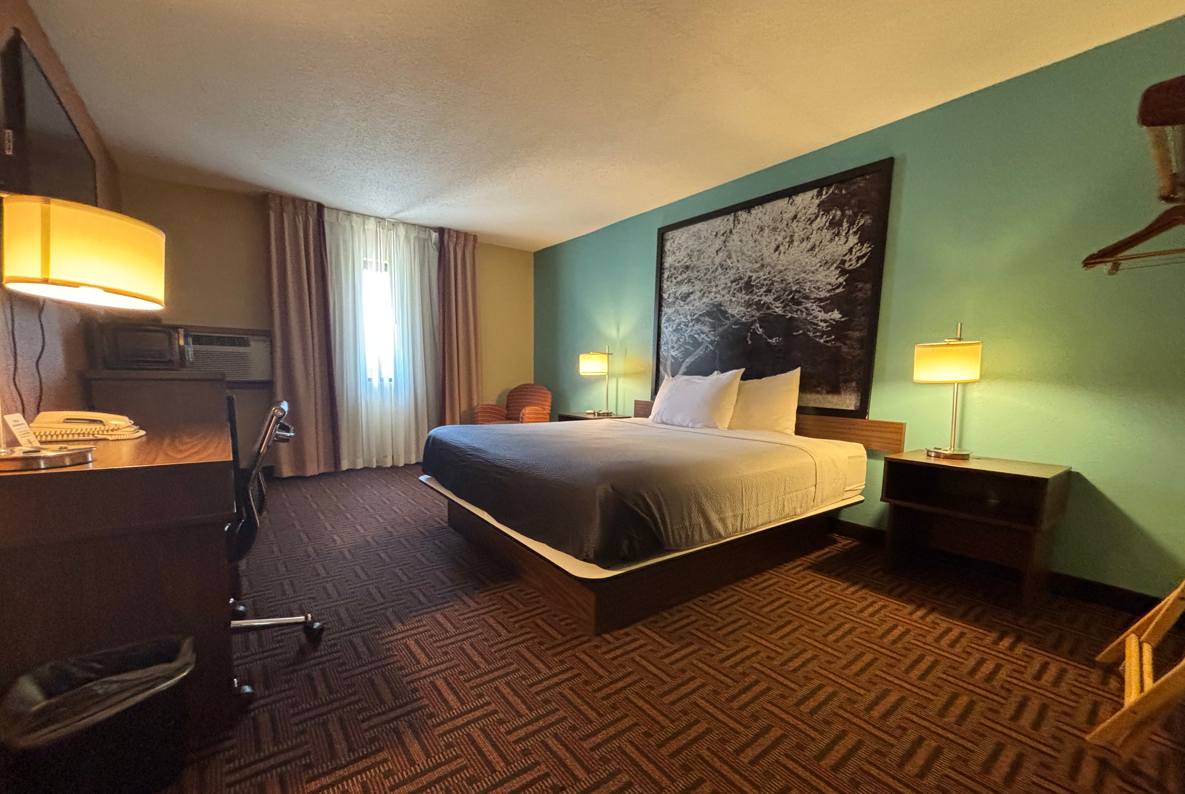 Guest room at the Super 8 by Wyndham Carbondale in Carbondale, Illinois