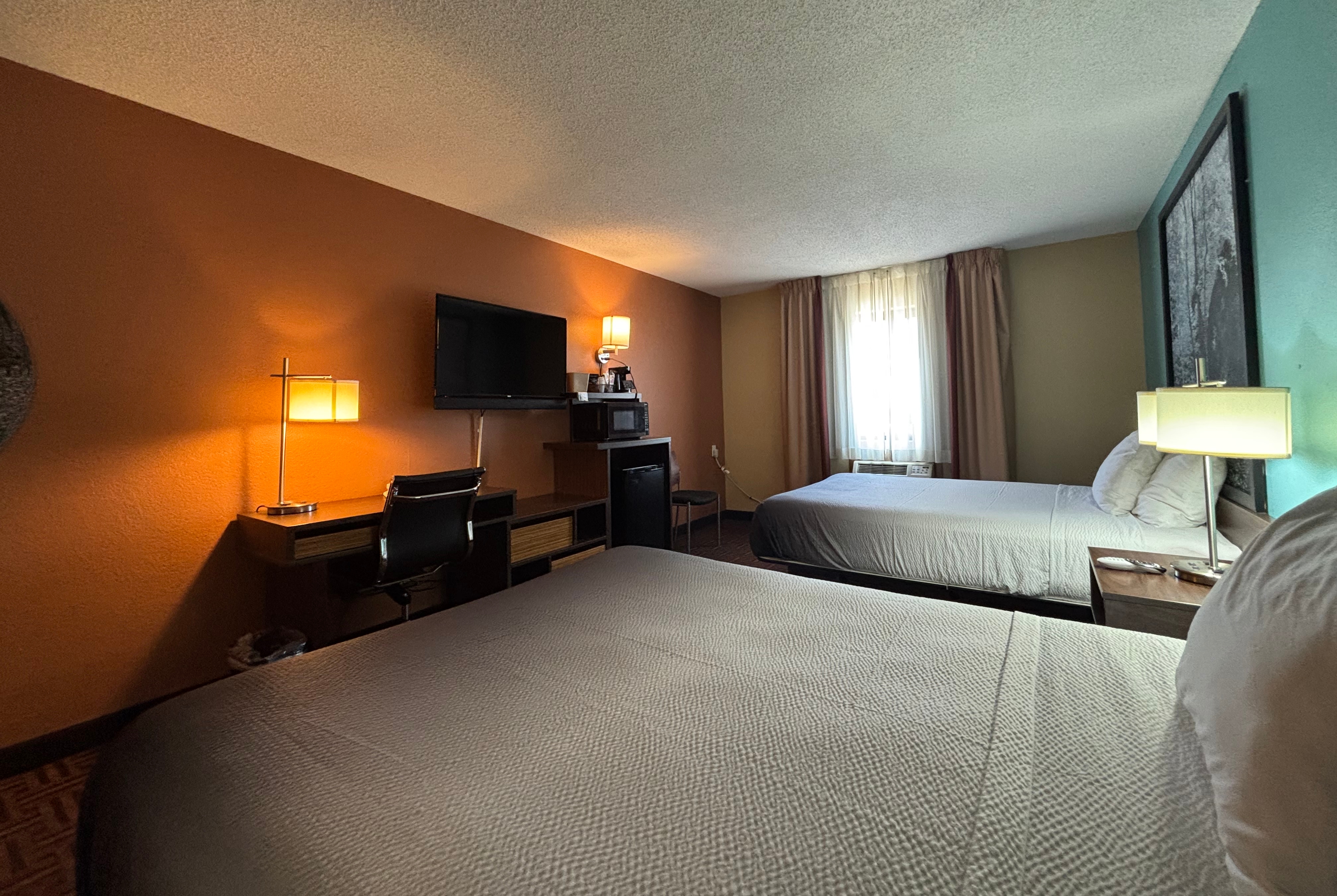 Guest room at the Super 8 by Wyndham Carbondale in Carbondale, Illinois