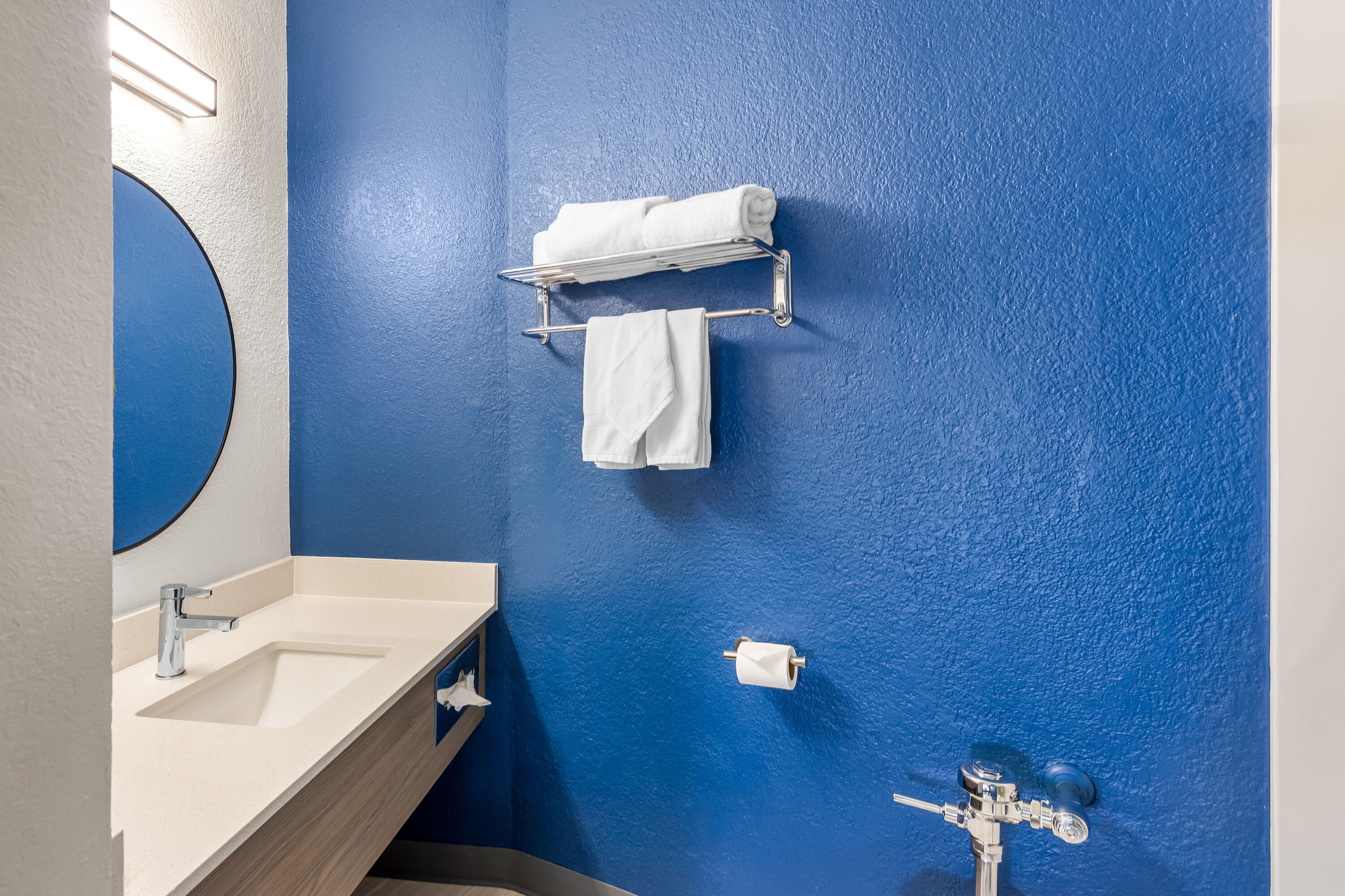 Guest room bath at the Super 8 by Wyndham Chicago IL in Chicago, Illinois