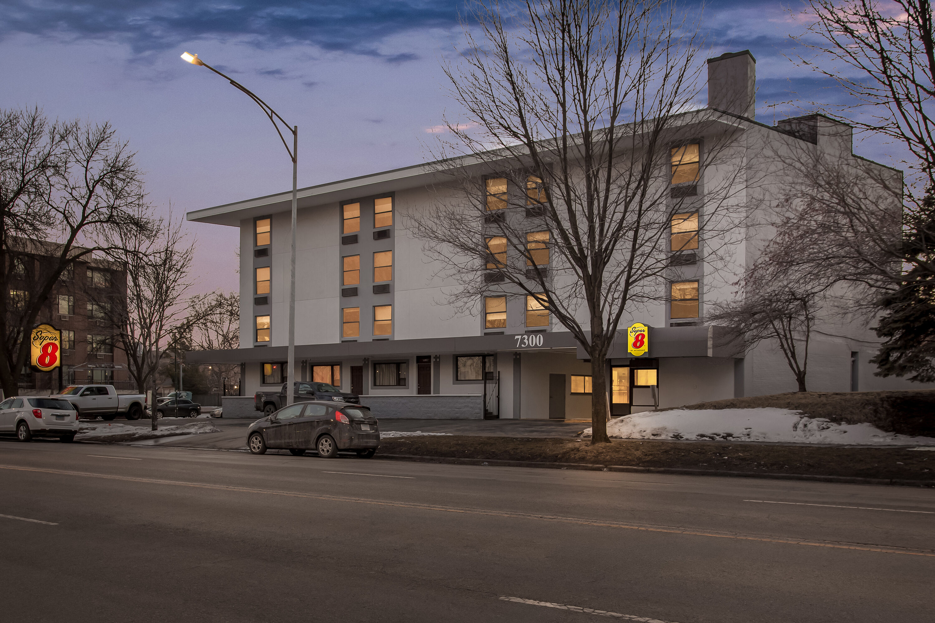 Exterior Night Image of Super 8 by Wyndham Chicago IL hotel in Chicago, Illinois