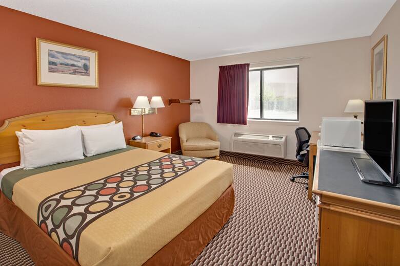 Guest room at the Super 8 Crystal Lake in Crystal Lake, Illinois