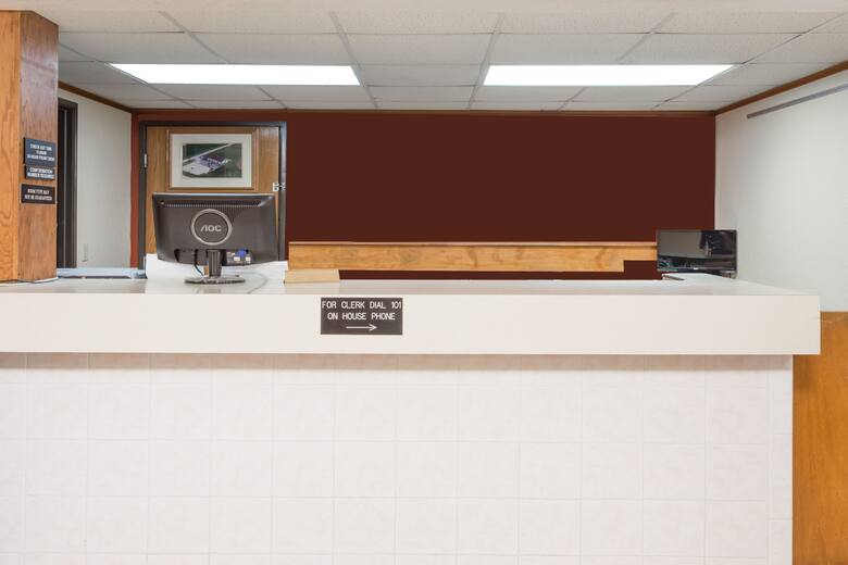 Super 8 Dixon hotel lobby in Dixon, Illinois