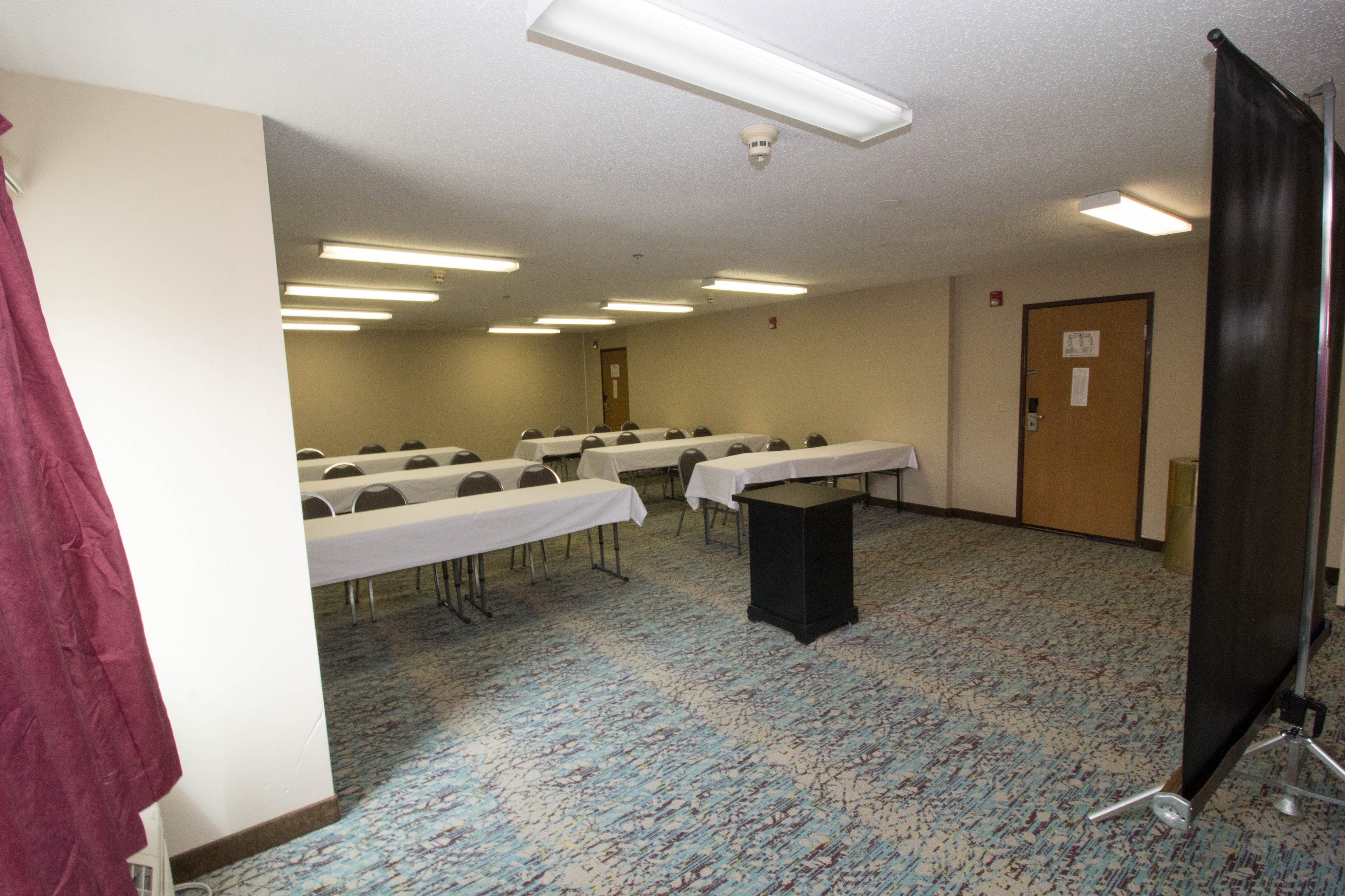 Super 8 By Wyndham Chicago O Hare Airport Elk Grove