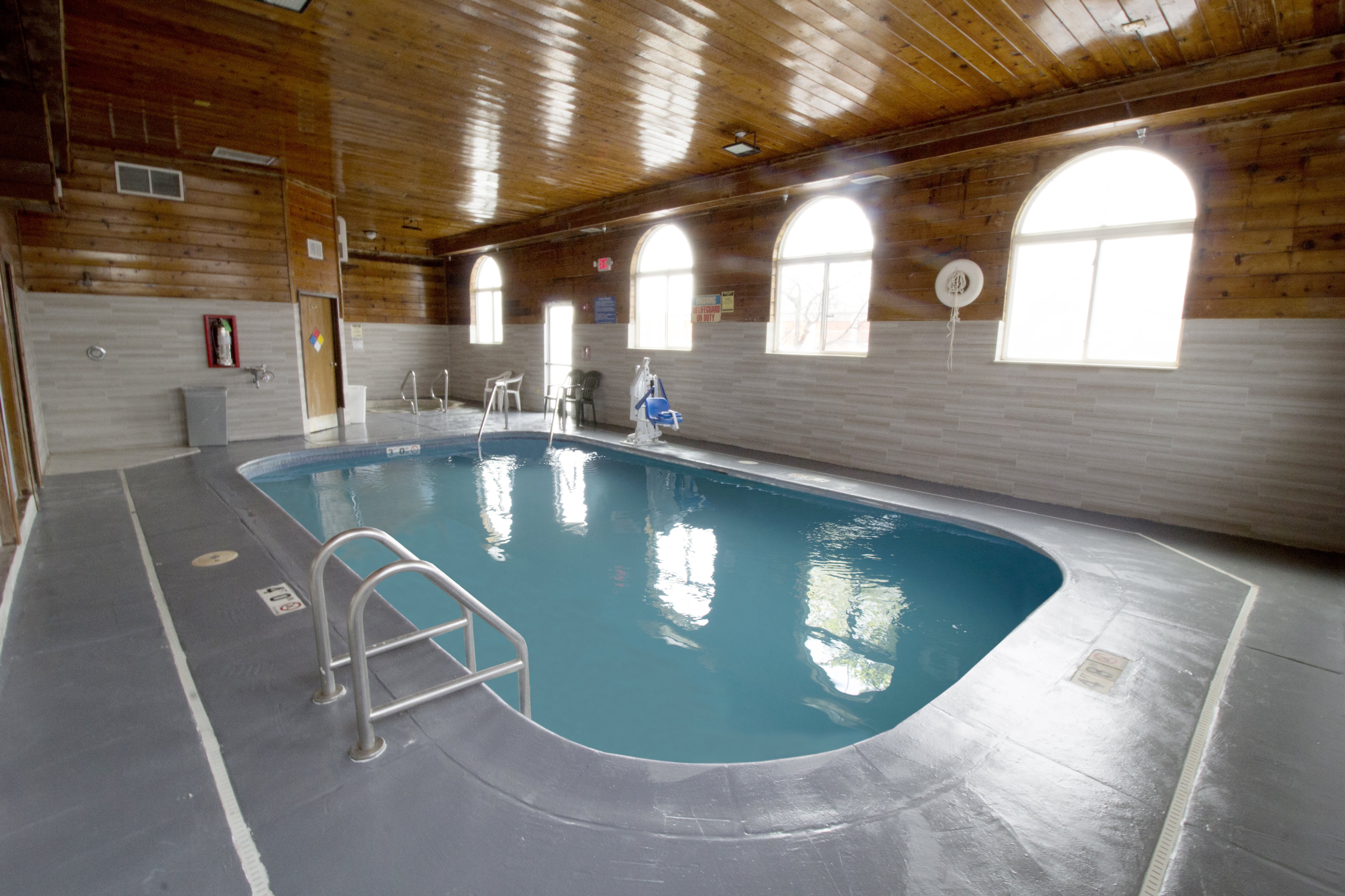 Pool at the Super 8 by Wyndham Chicago O'Hare Airport in Elk Grove Village, Illinois
