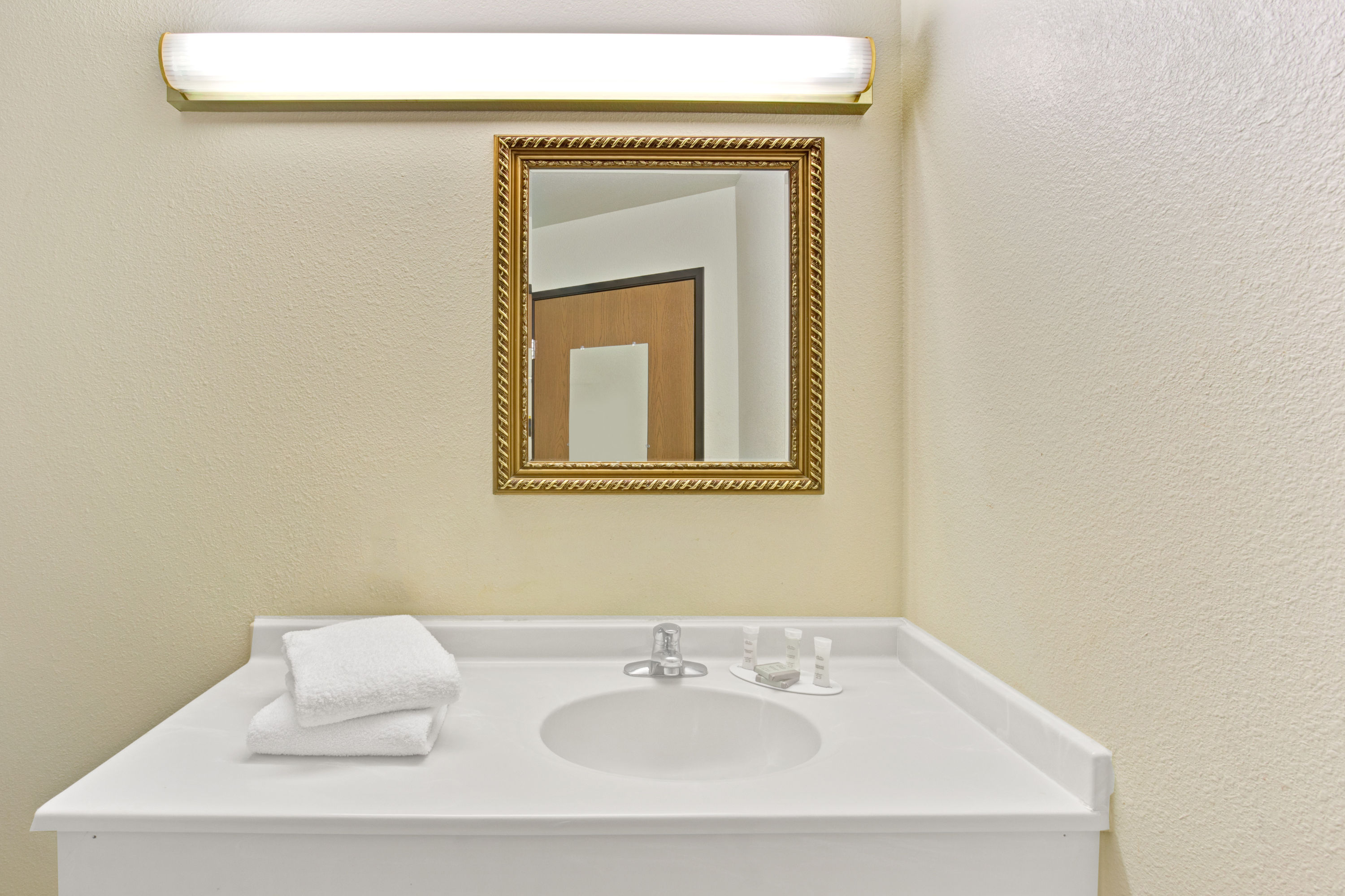 Guest room at the Super 8 by Wyndham Gurnee in Gurnee, Illinois