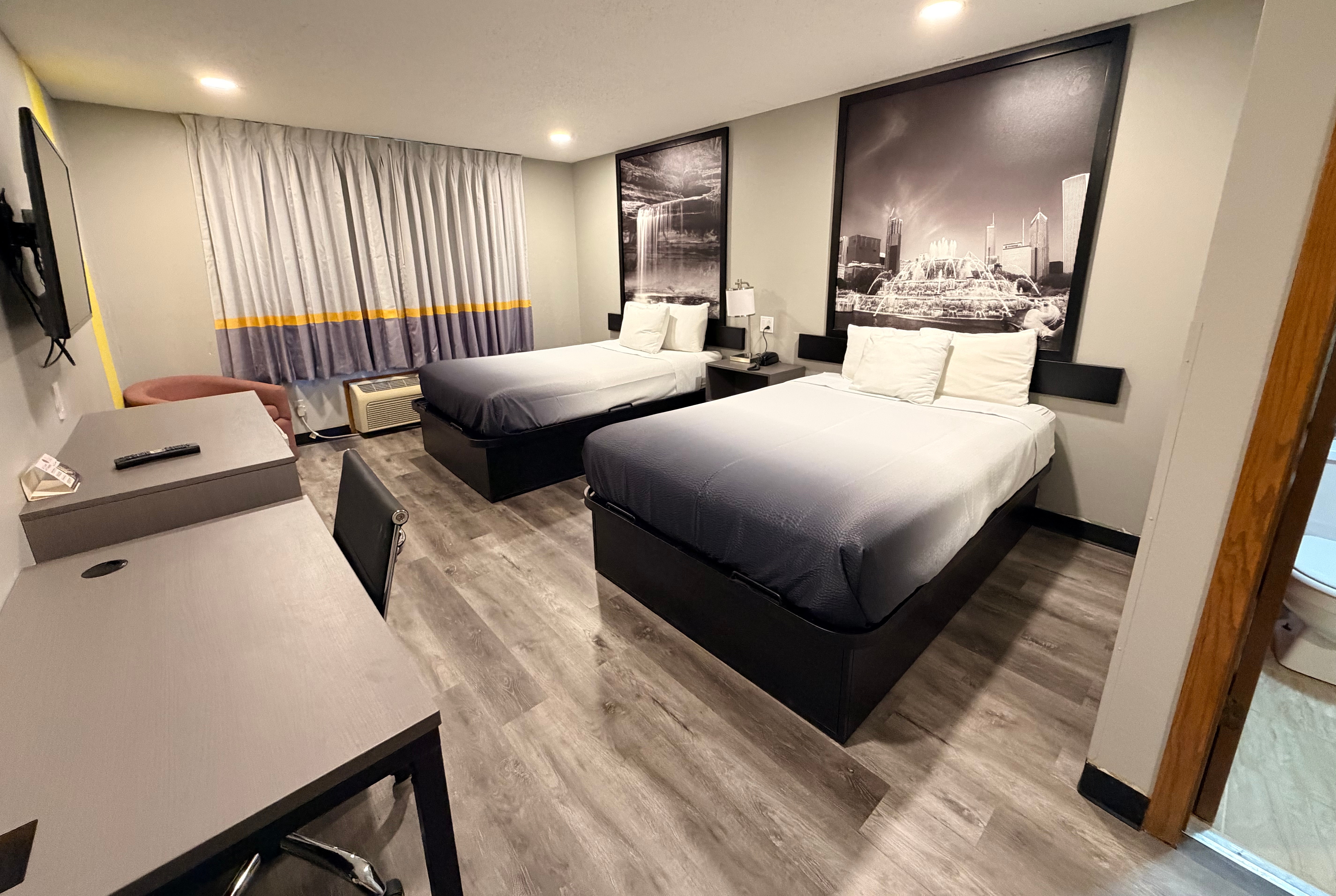 Guest room at the Super 8 by Wyndham Macomb in Macomb, Illinois