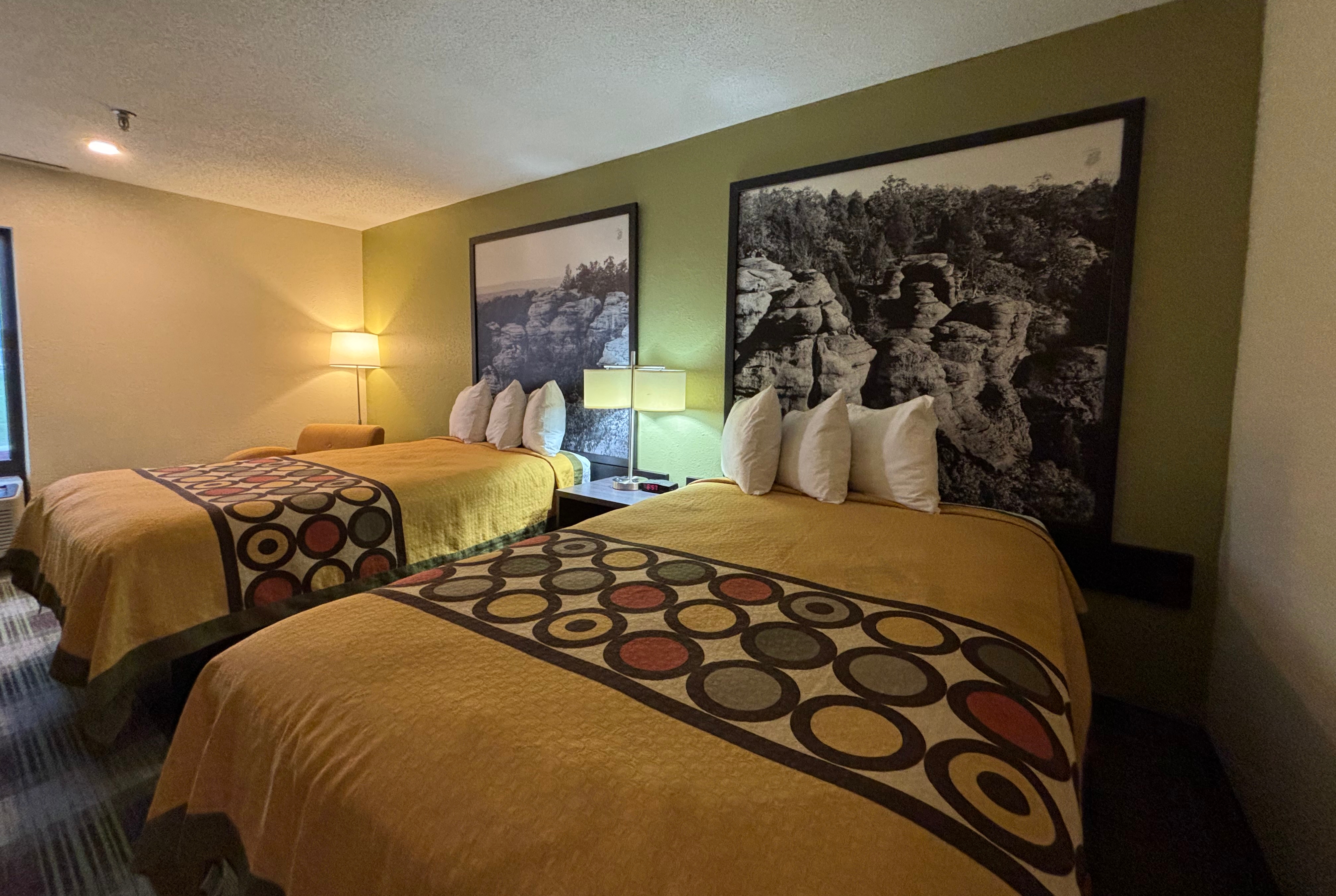 Guest room at the Super 8 by Wyndham Metropolis in Metropolis, Illinois