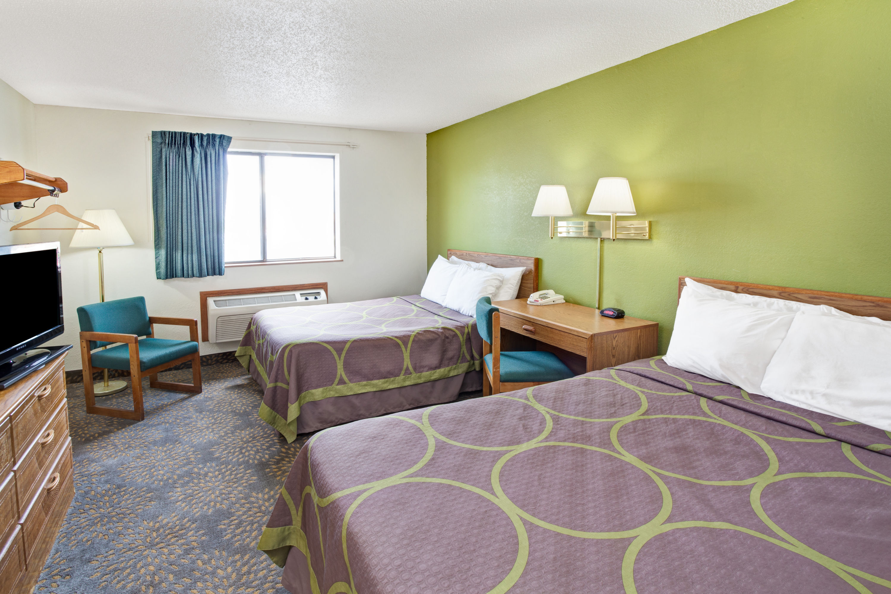 Guest room at the Super 8 by Wyndham Mokena/Frankfort /I-80 in Mokena, Illinois