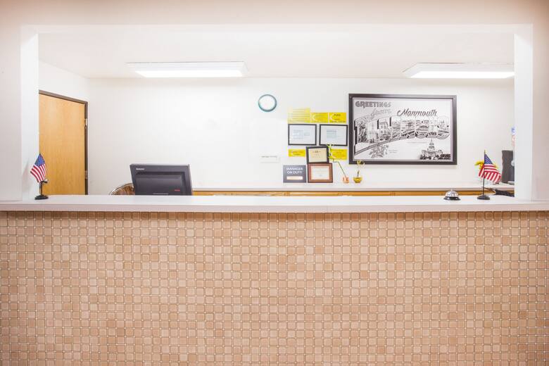 Super 8 Monmouth IL hotel lobby in Monmouth, Illinois
