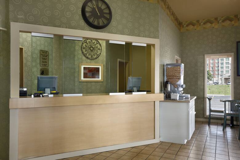 Super 8 Mt. Vernon hotel lobby in Mount Vernon, Illinois