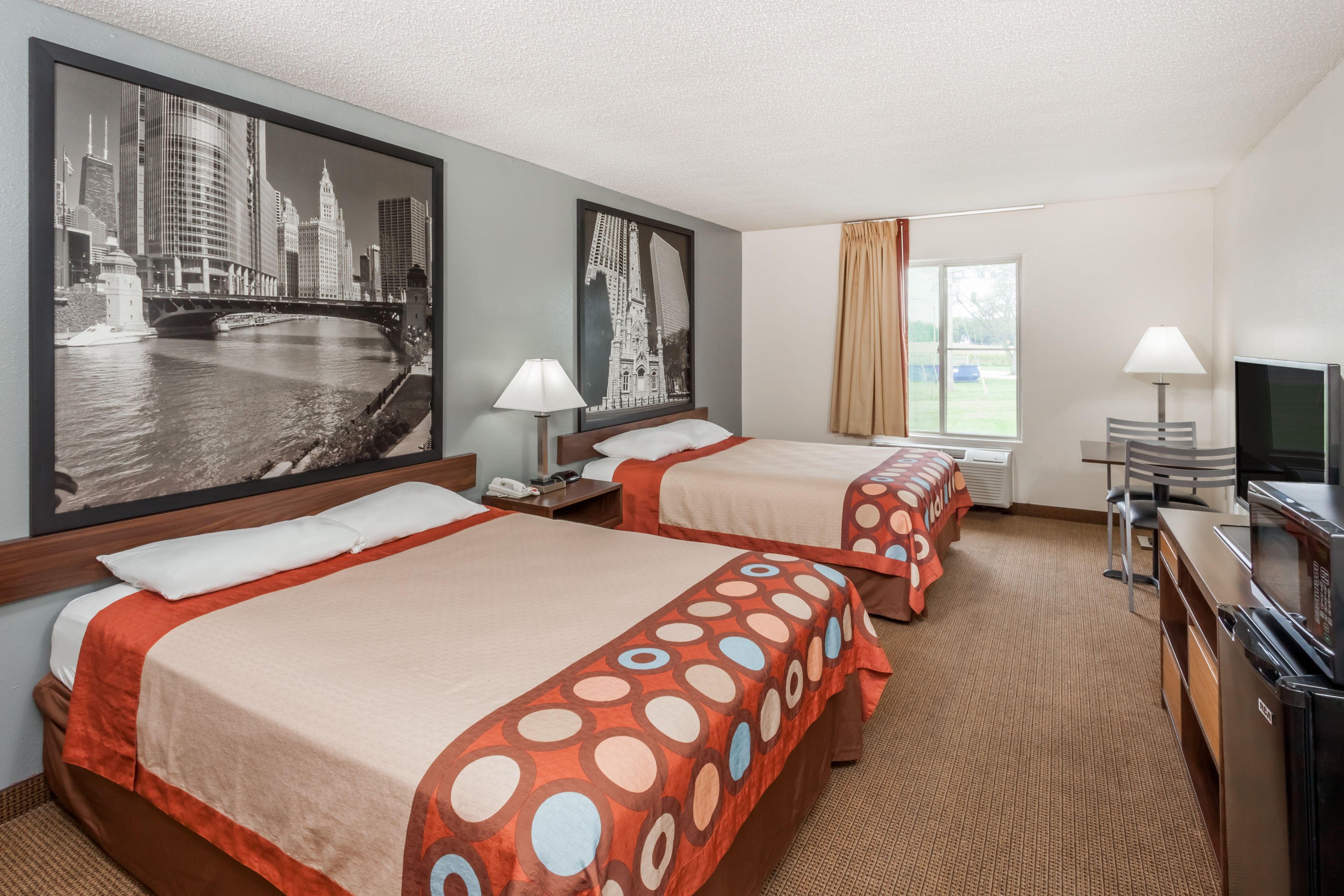 Guest room at the Super 8 by Wyndham Pekin/Peoria Area in Pekin, Illinois