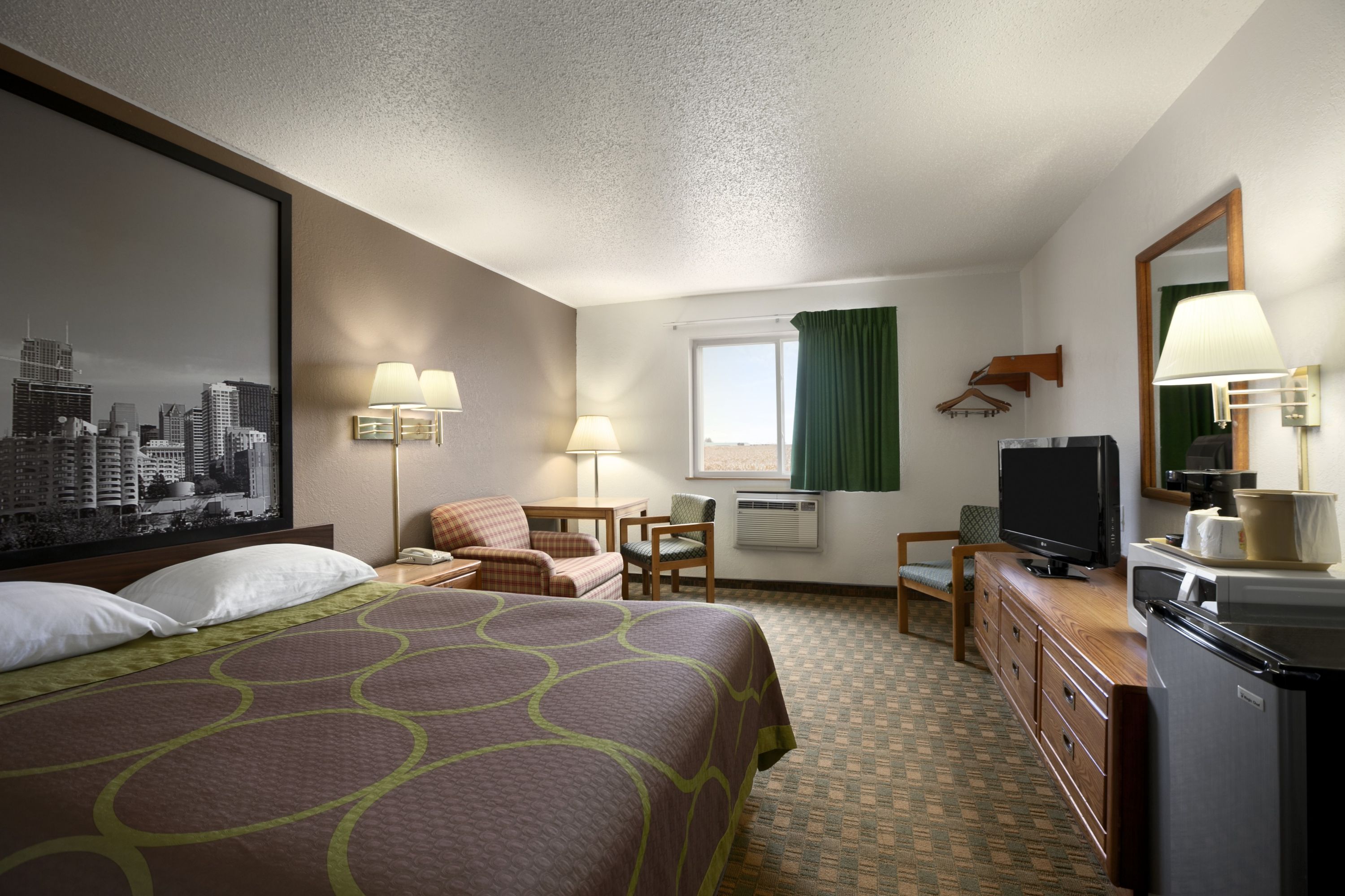 Guest room at the Super 8 by Wyndham Peru Starved Rock State Park in Peru, Illinois