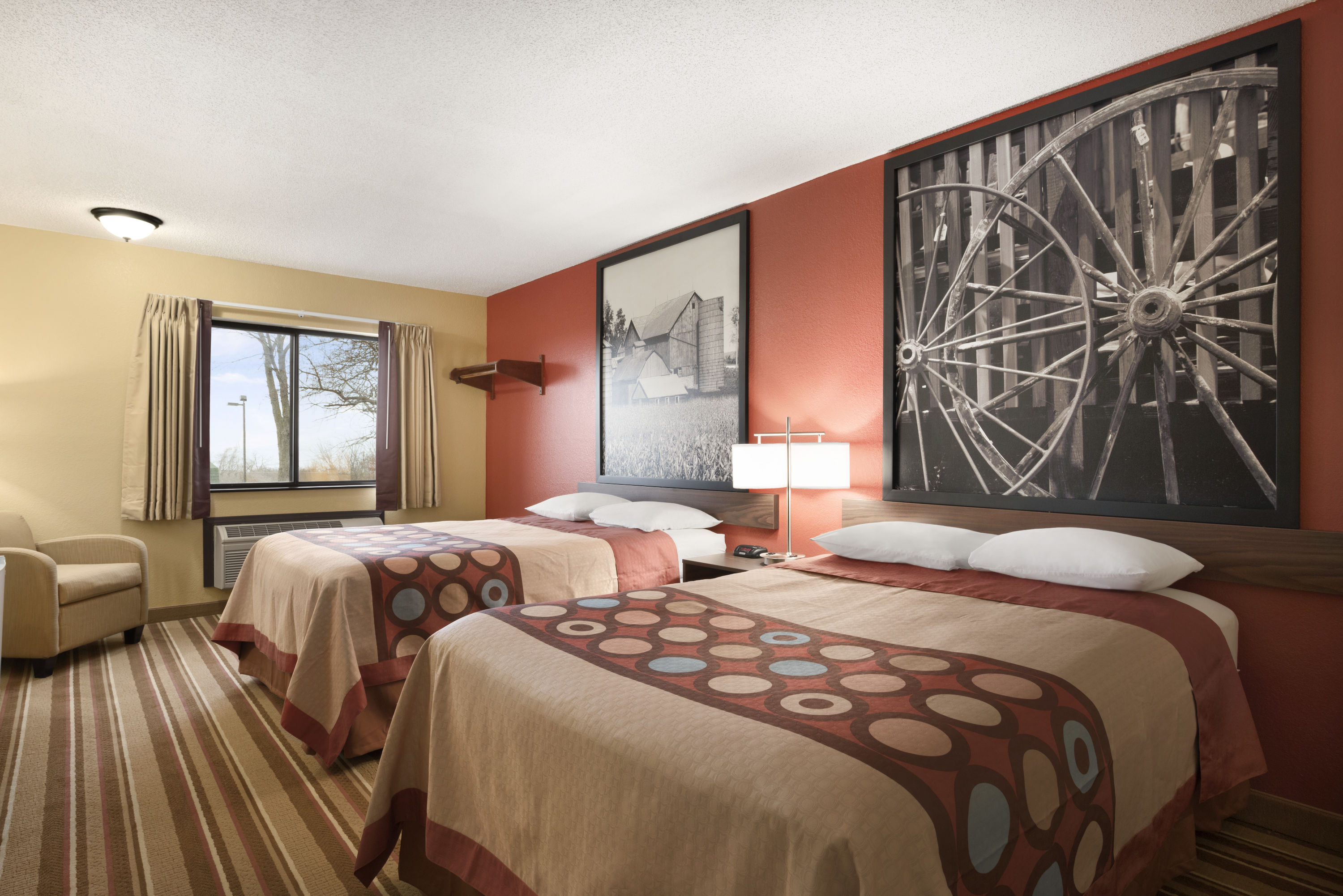 Guest room at the Super 8 by Wyndham Rantoul in Rantoul, Illinois