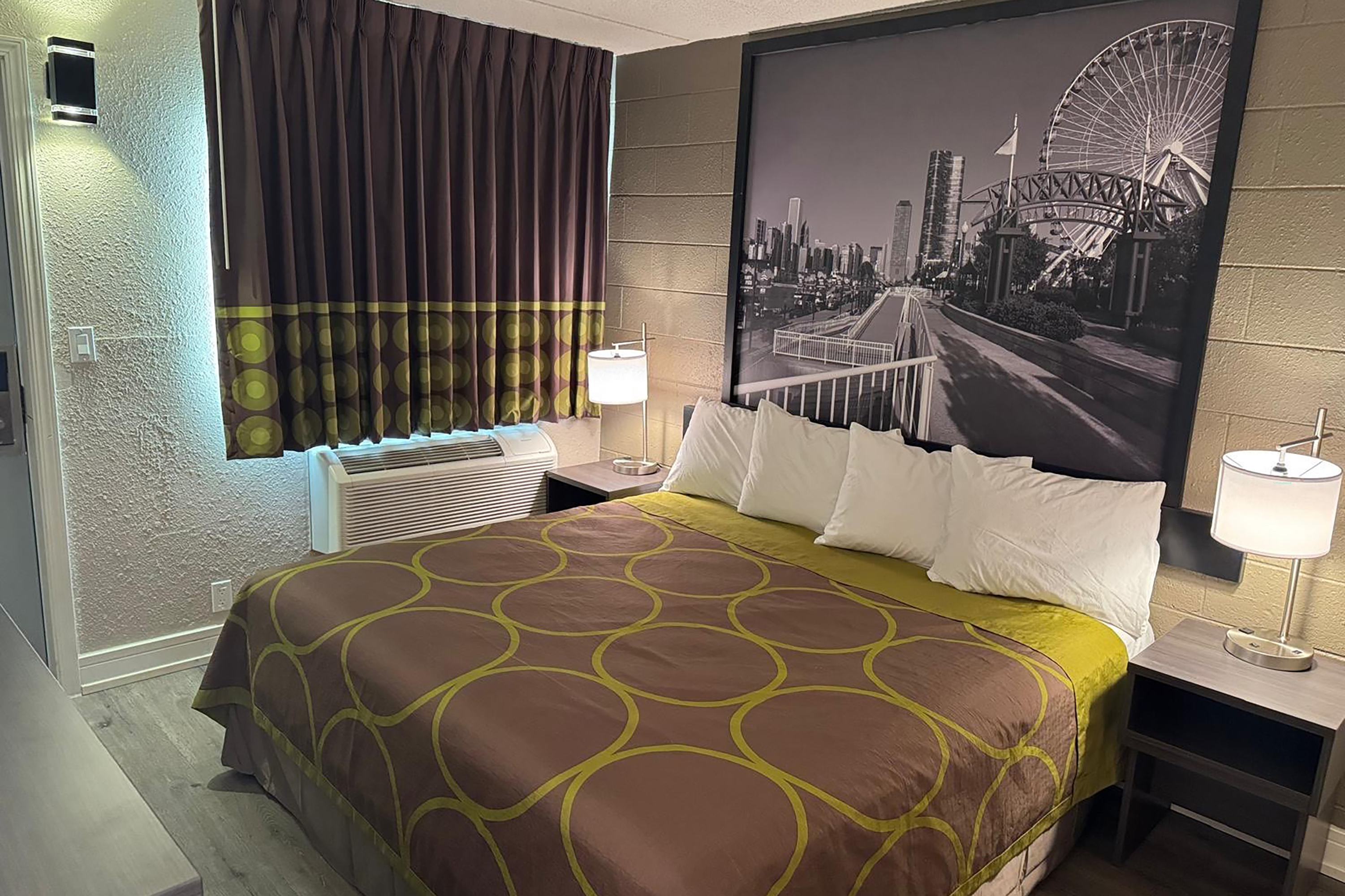 Guest room at the Super 8 by Wyndham Rockford South in Rockford, Illinois