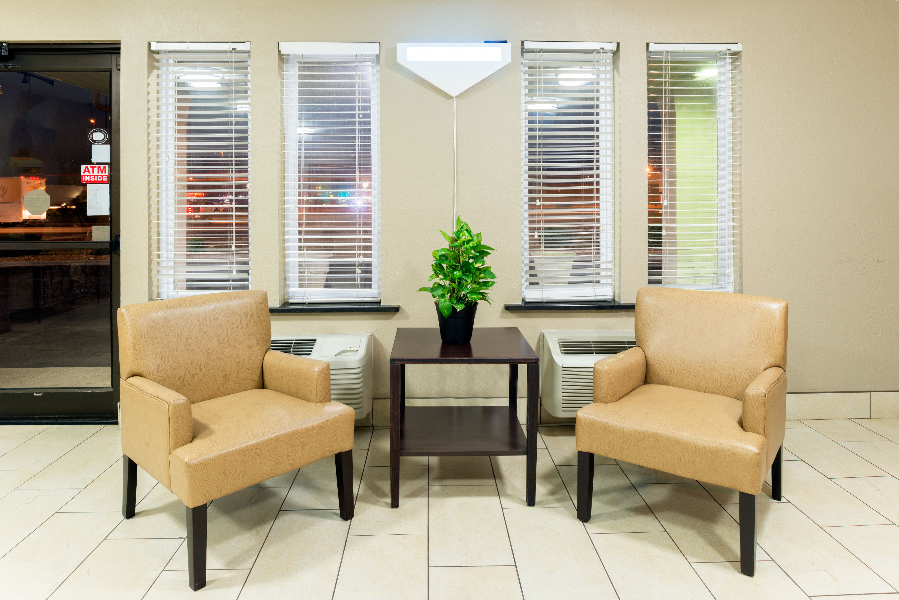 Super 8 By Wyndham Springfield East Springfield Il Hotels