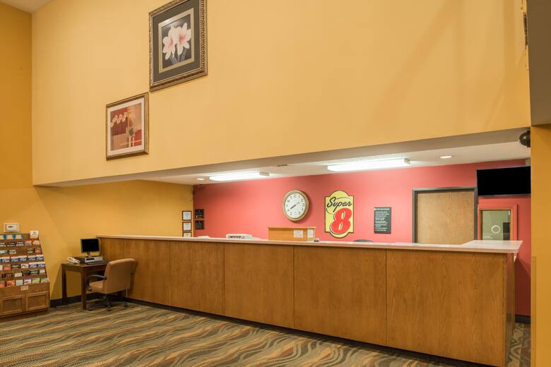 Super 8 Staunton hotel lobby in Staunton, Illinois