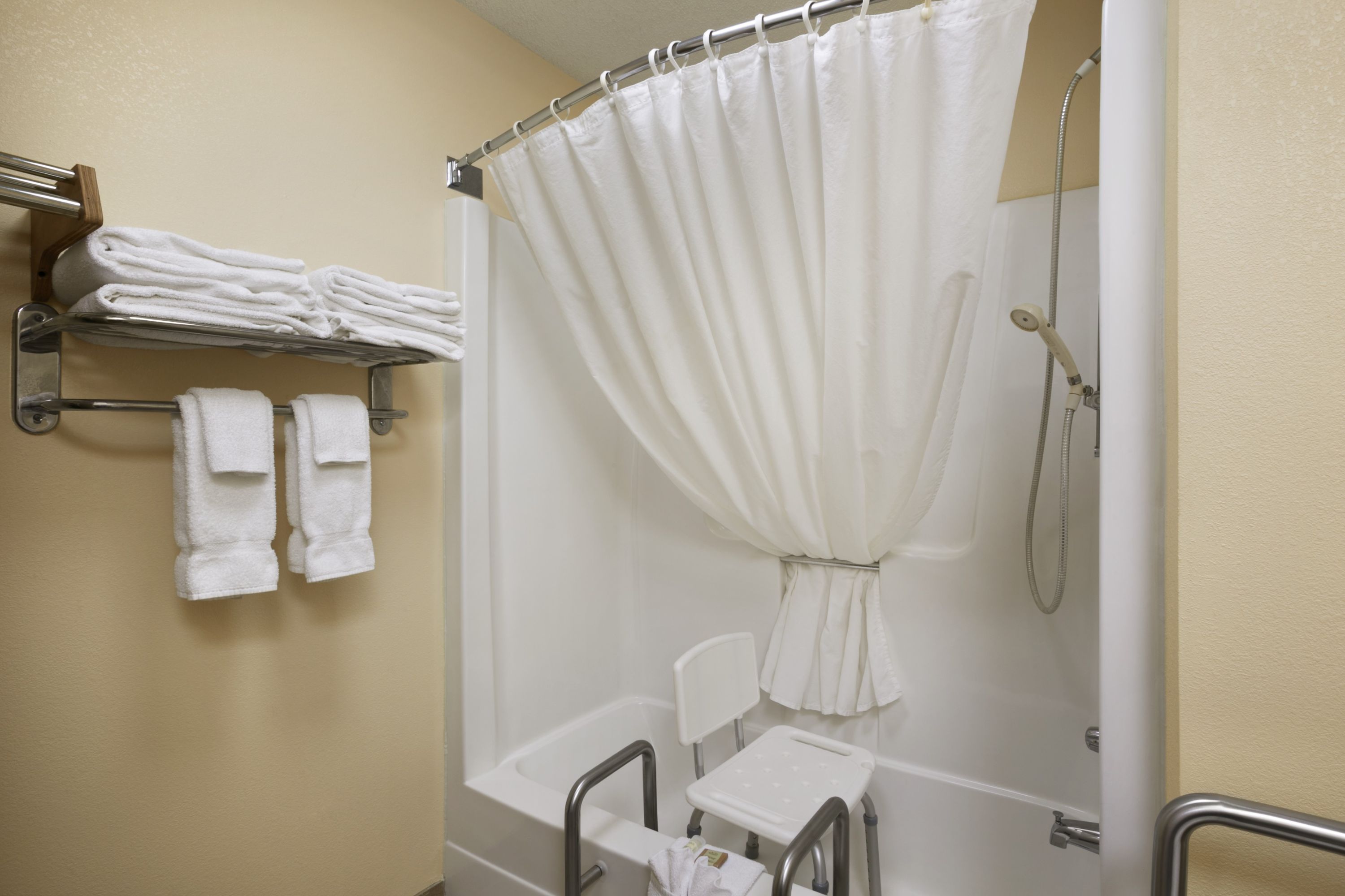 Guest room at the Super 8 by Wyndham Columbia City in Columbia City, Indiana