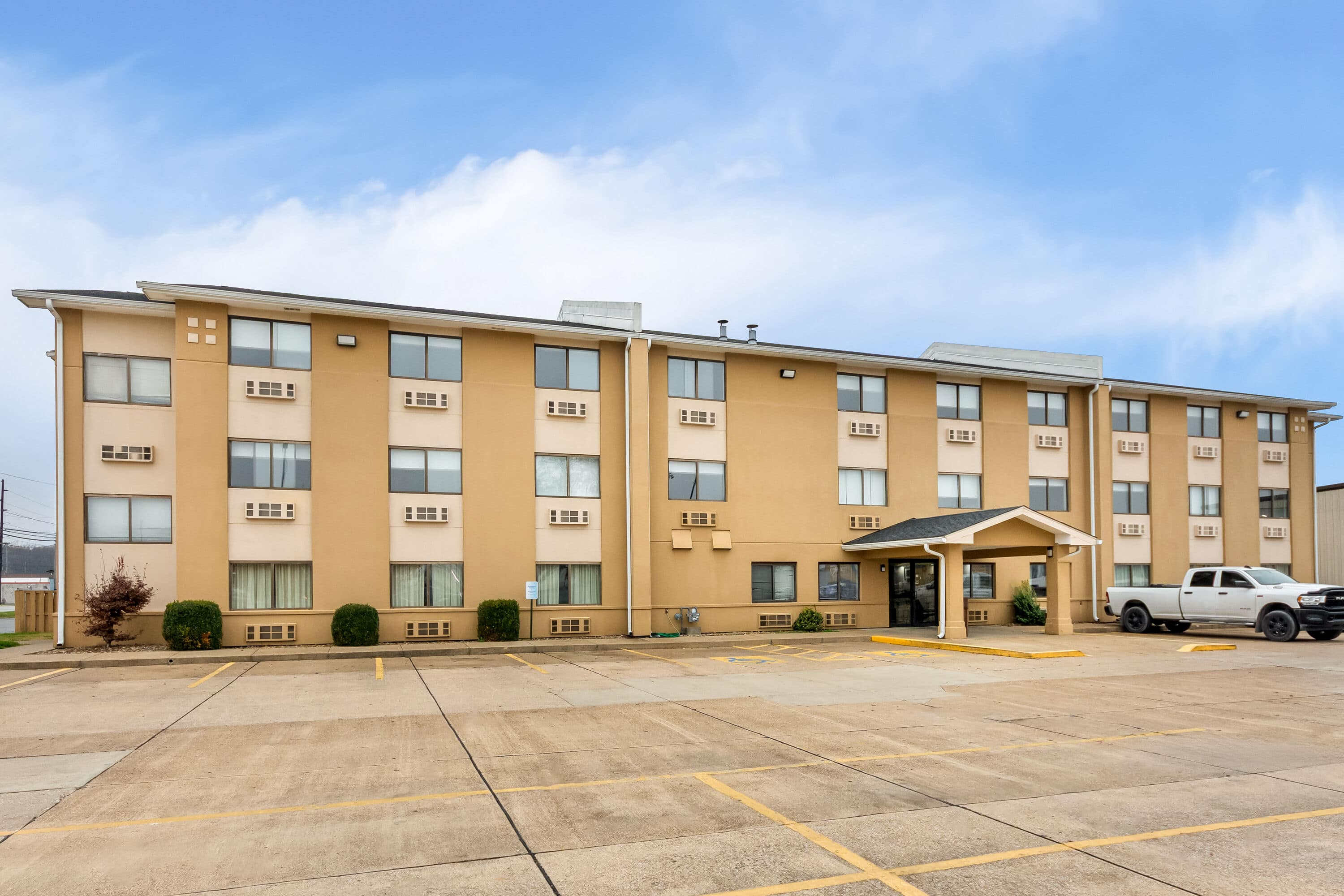 Super 8 Evansville East in Evansville, United States