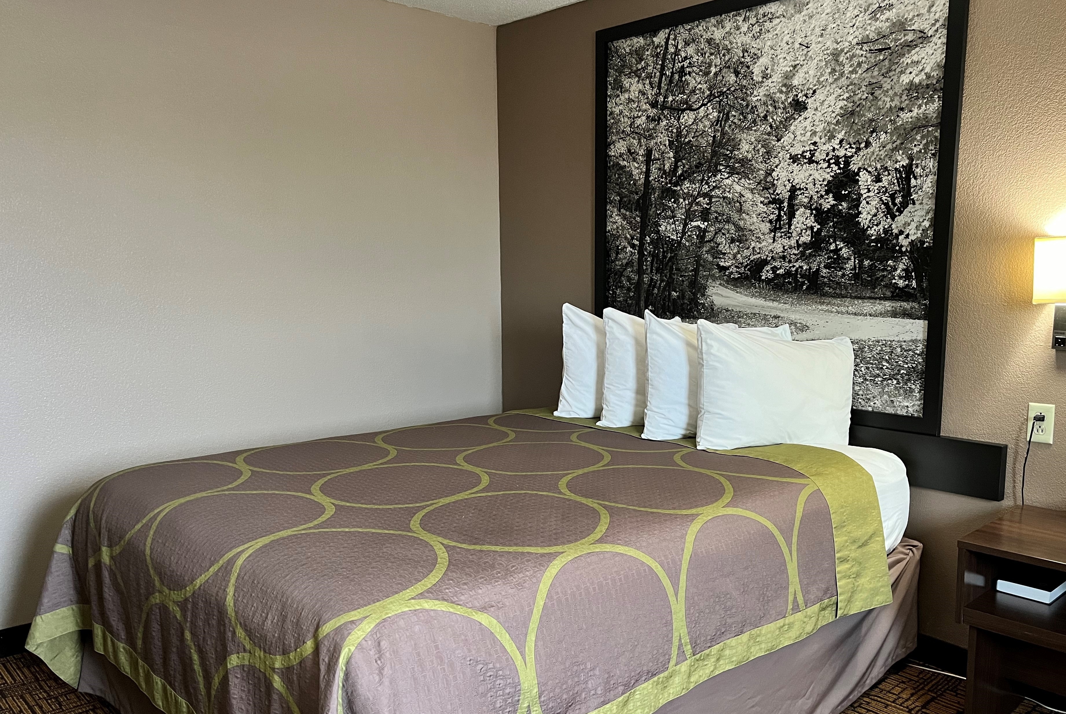 Guest room at the Super 8 by Wyndham Indianapolis/Emerson Ave in Indianapolis, Indiana