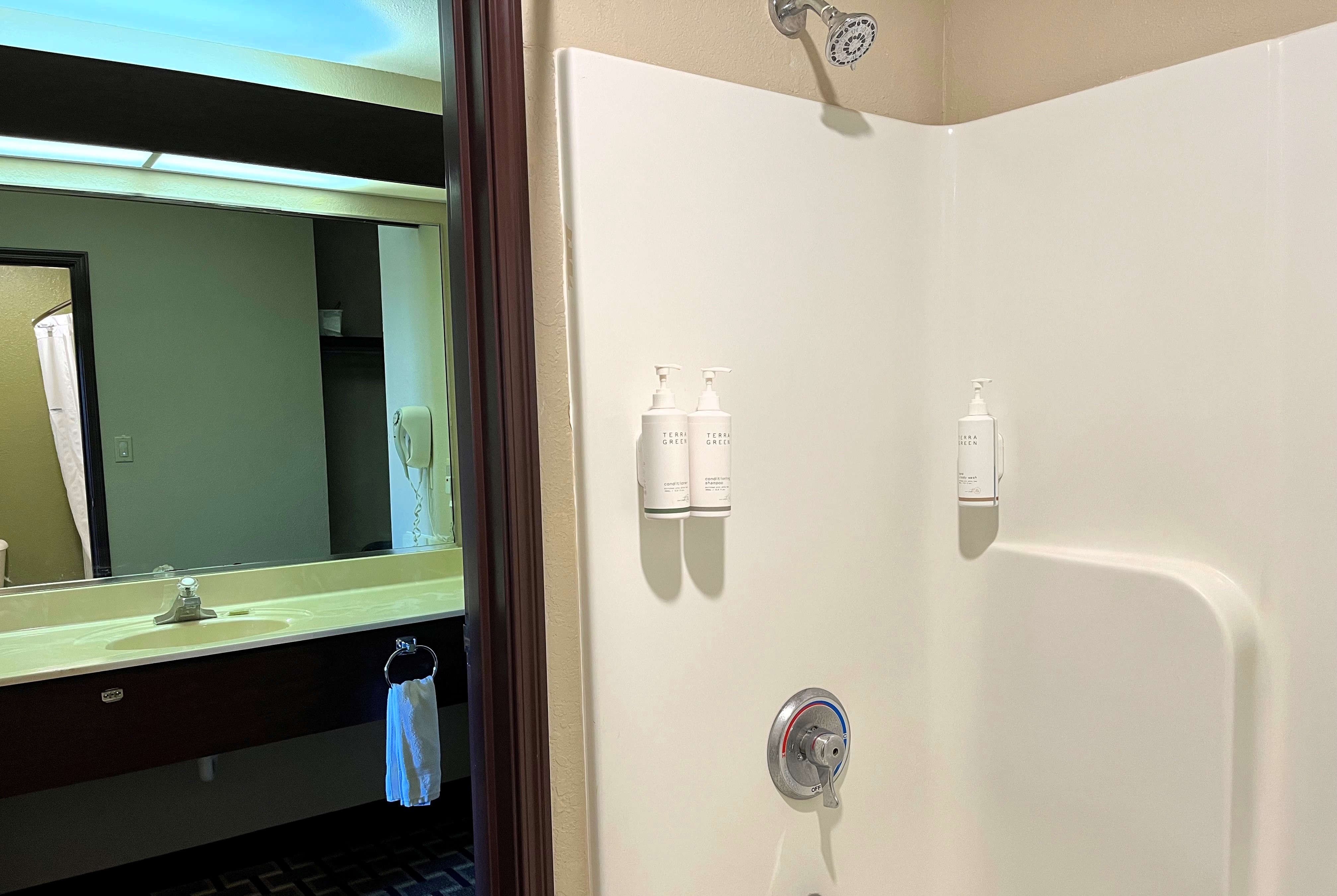 Guest room bath at the Super 8 by Wyndham Madison IN in Madison, Indiana