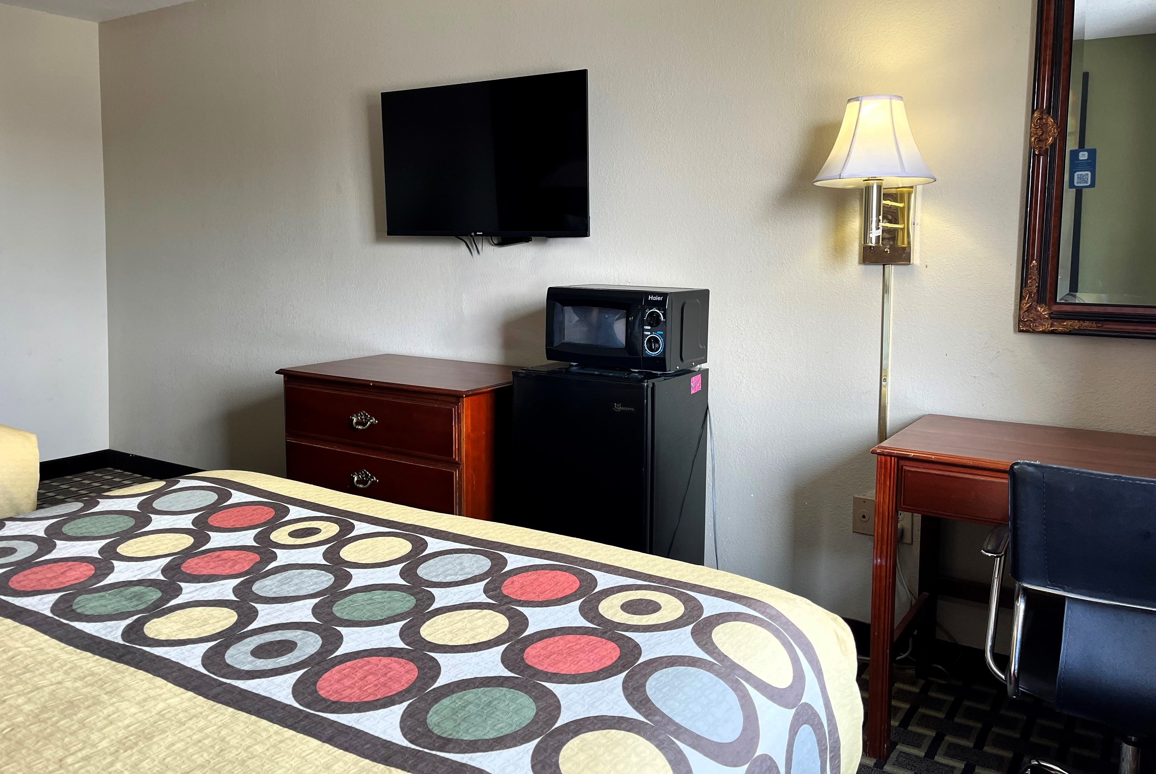 Guest room at the Super 8 by Wyndham Madison IN in Madison, Indiana