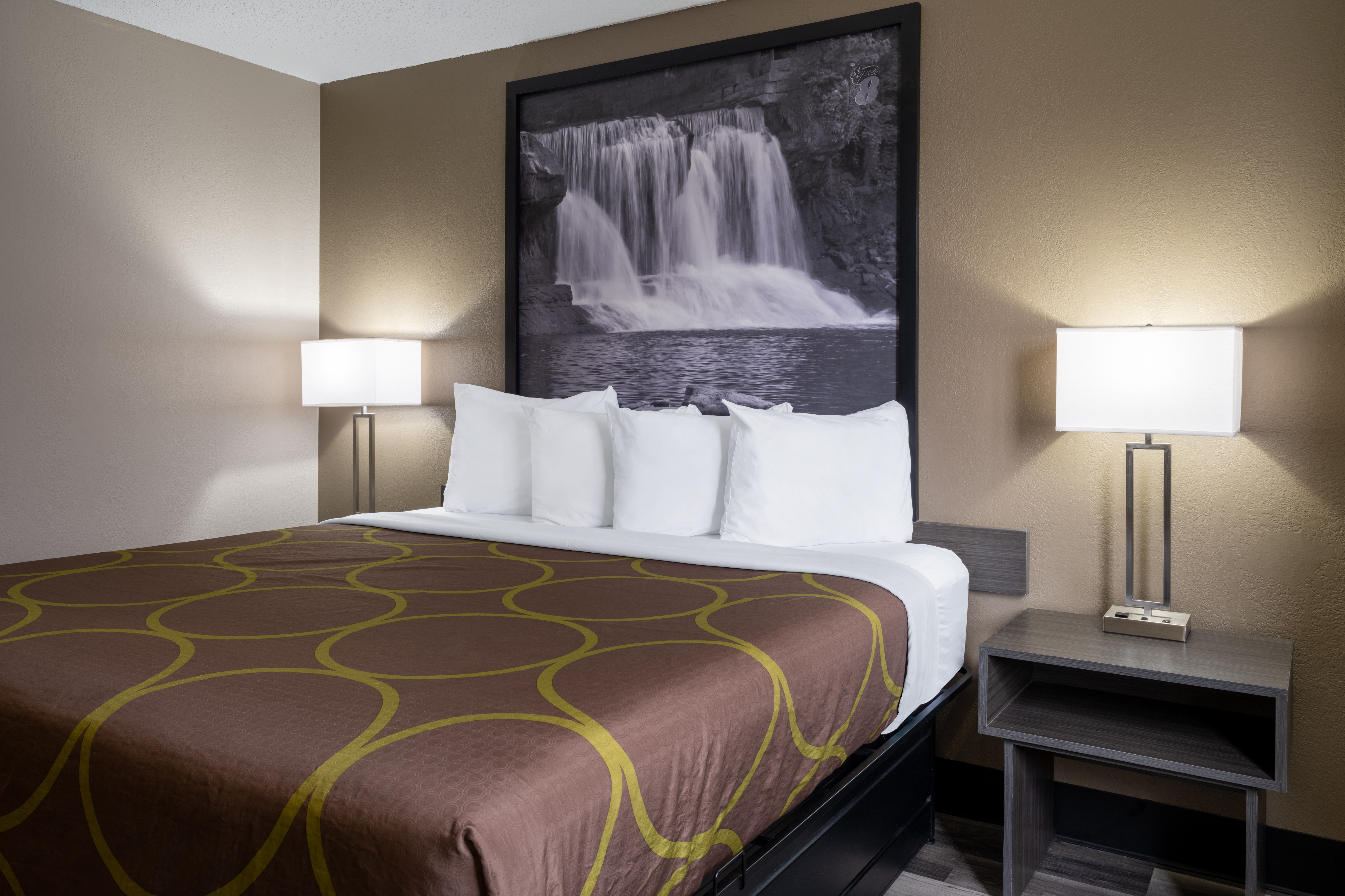 Guest room at the Super 8 by Wyndham Merrillville in Merrillville, Indiana