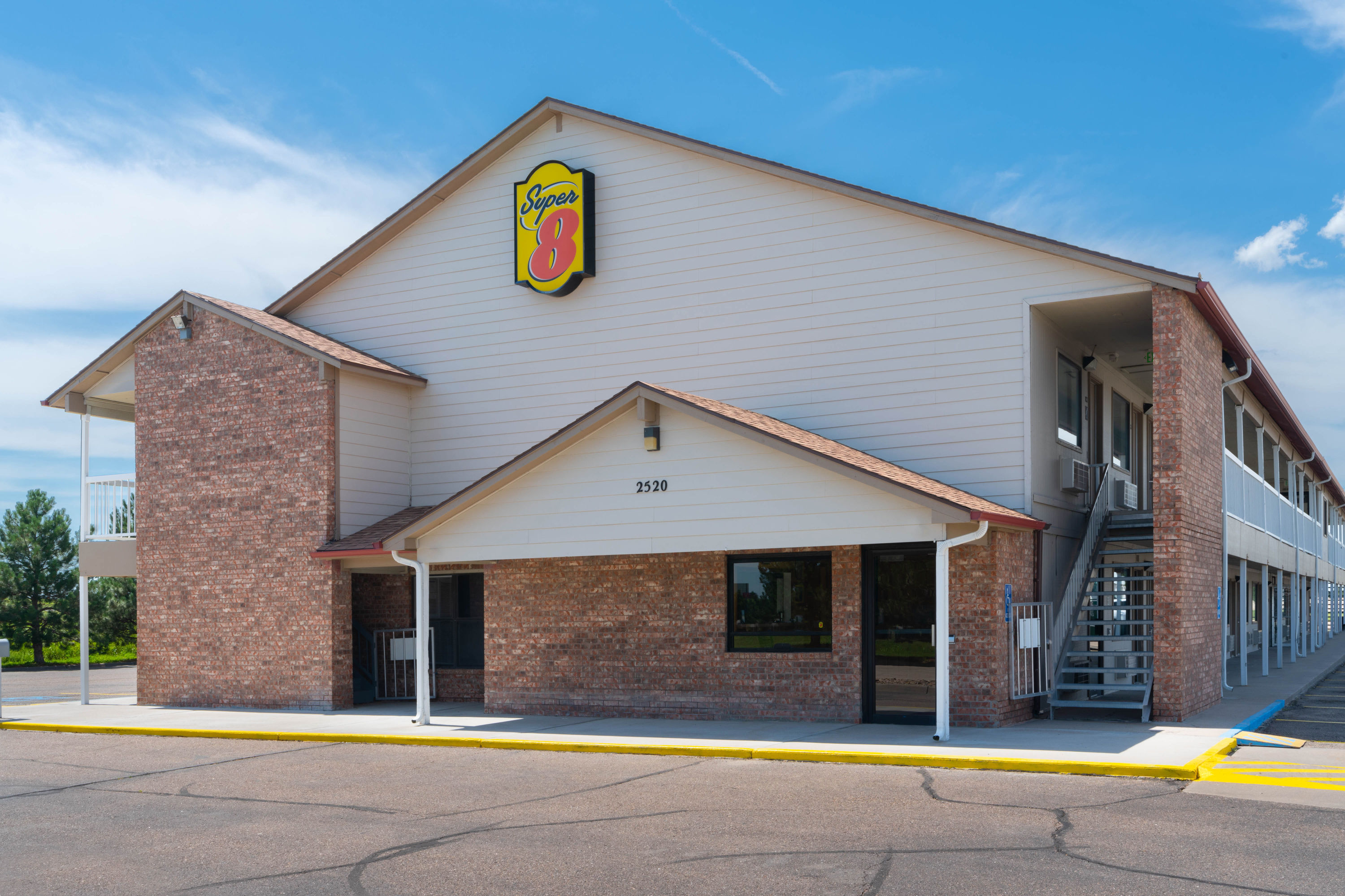 Super 8 by Wyndham Goodland Goodland, KS Hotels
