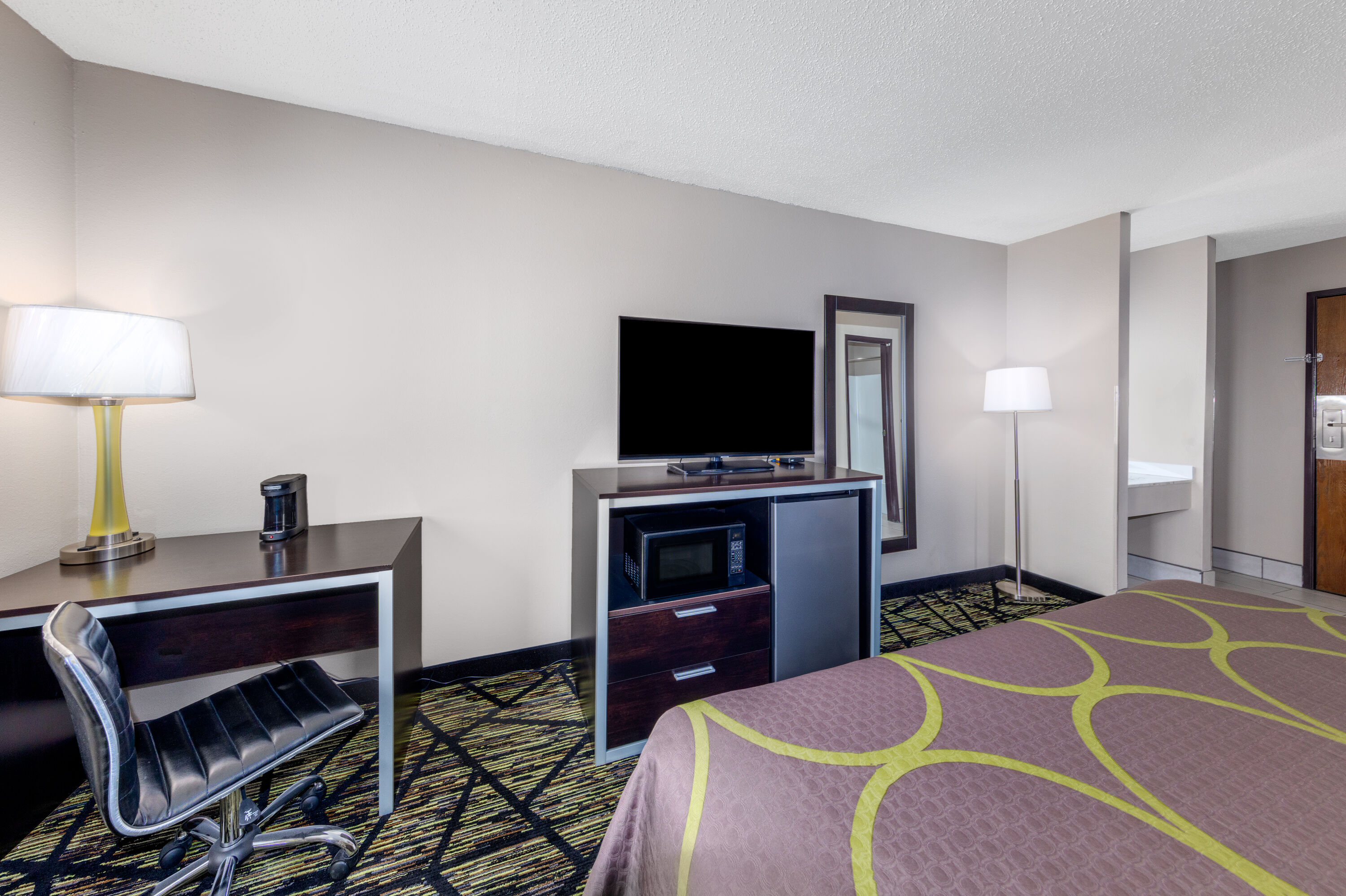 Super 8 by Wyndham Pratt Pratt, KS Hotels