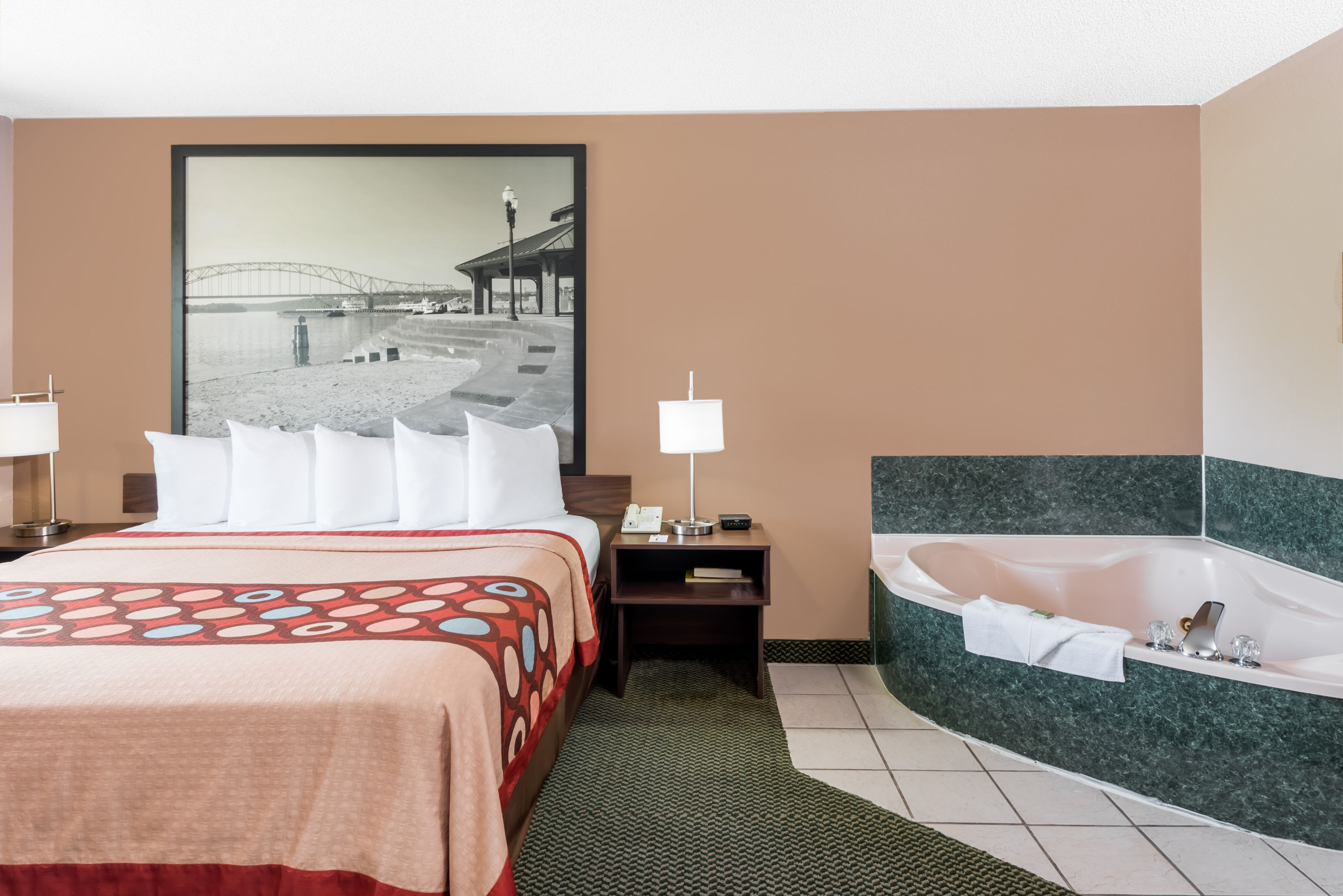 Super 8 by Wyndham Winfield/Quail Ridge Area suite in Winfield, Kansas