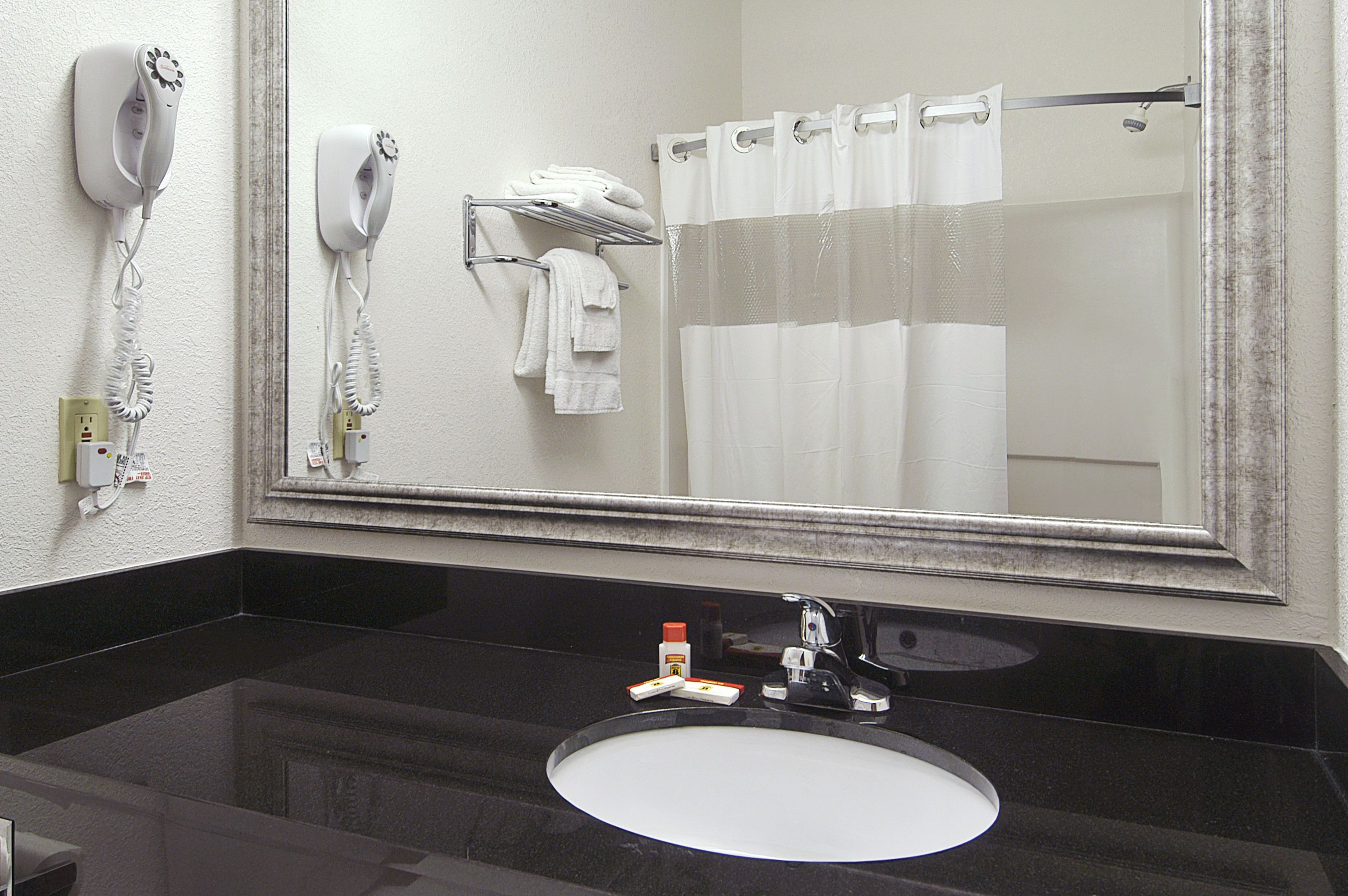 Guest room at the Super 8 by Wyndham Bowling Green North in Bowling Green, Kentucky