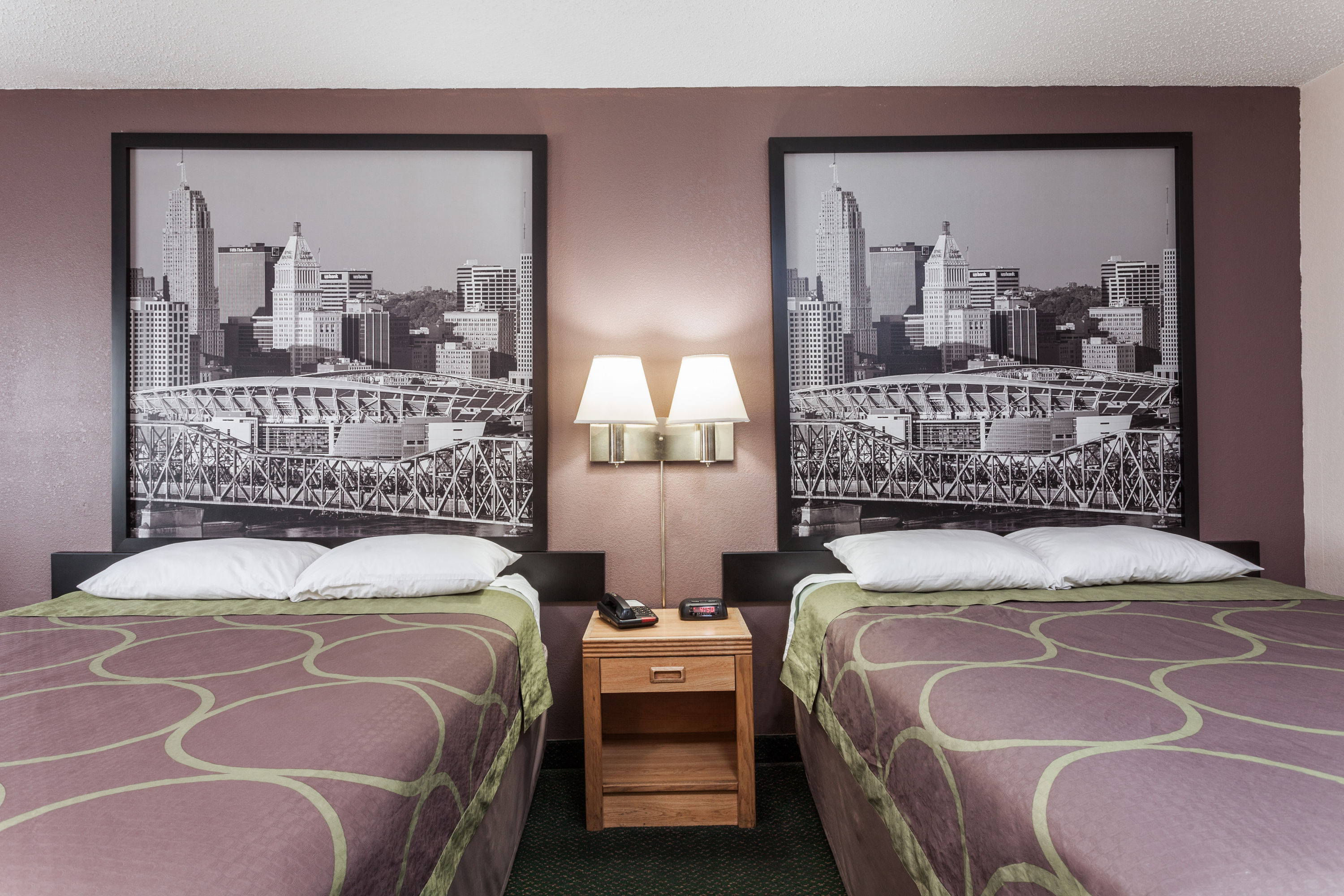 Guest room at the Super 8 by Wyndham Carrollton in Carrollton, Kentucky