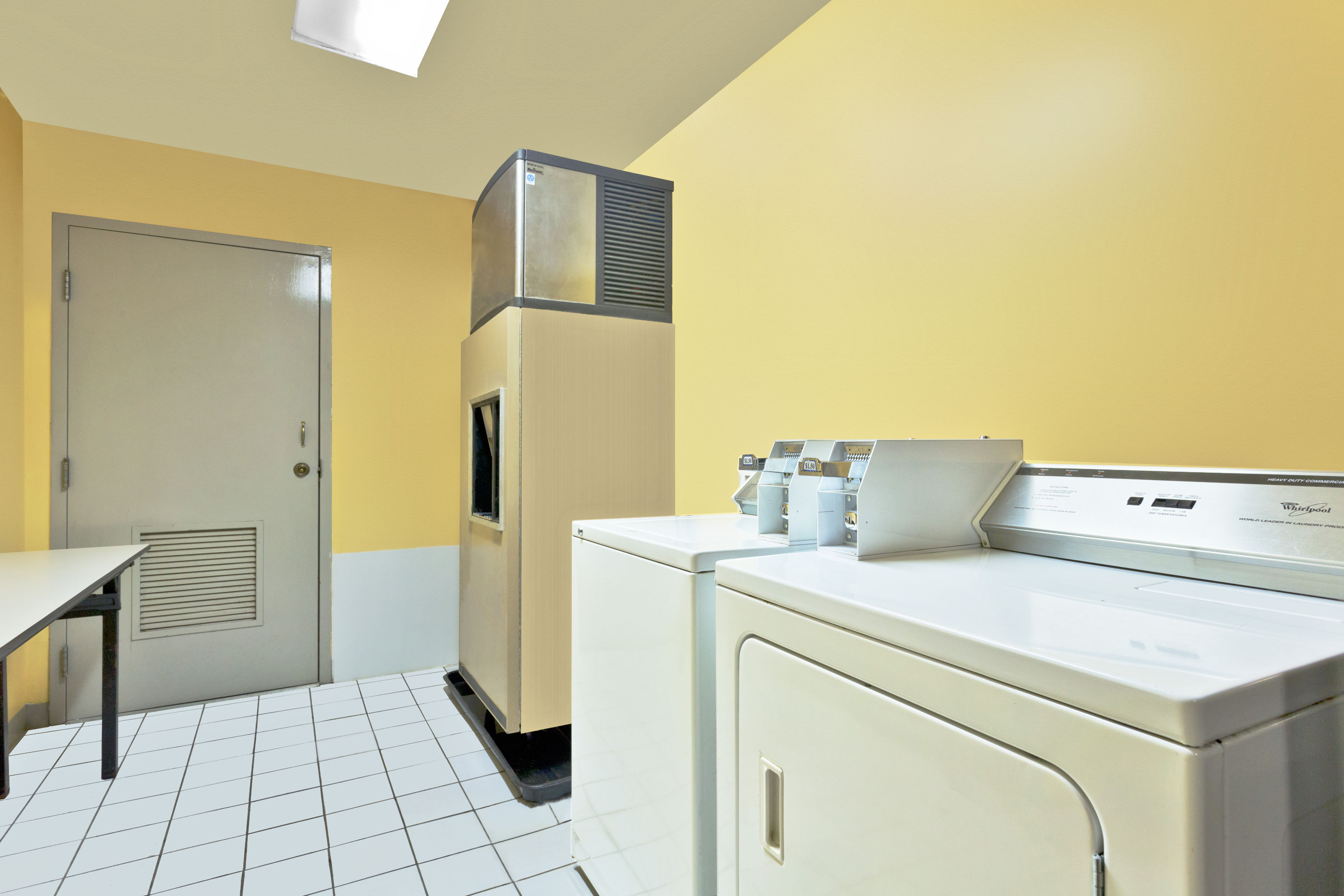 Property amenity at Super 8 by Wyndham Franklin Hwy 31 in Franklin, Kentucky