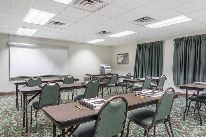 Meeting room at Super 8 Grayson in Grayson, Kentucky