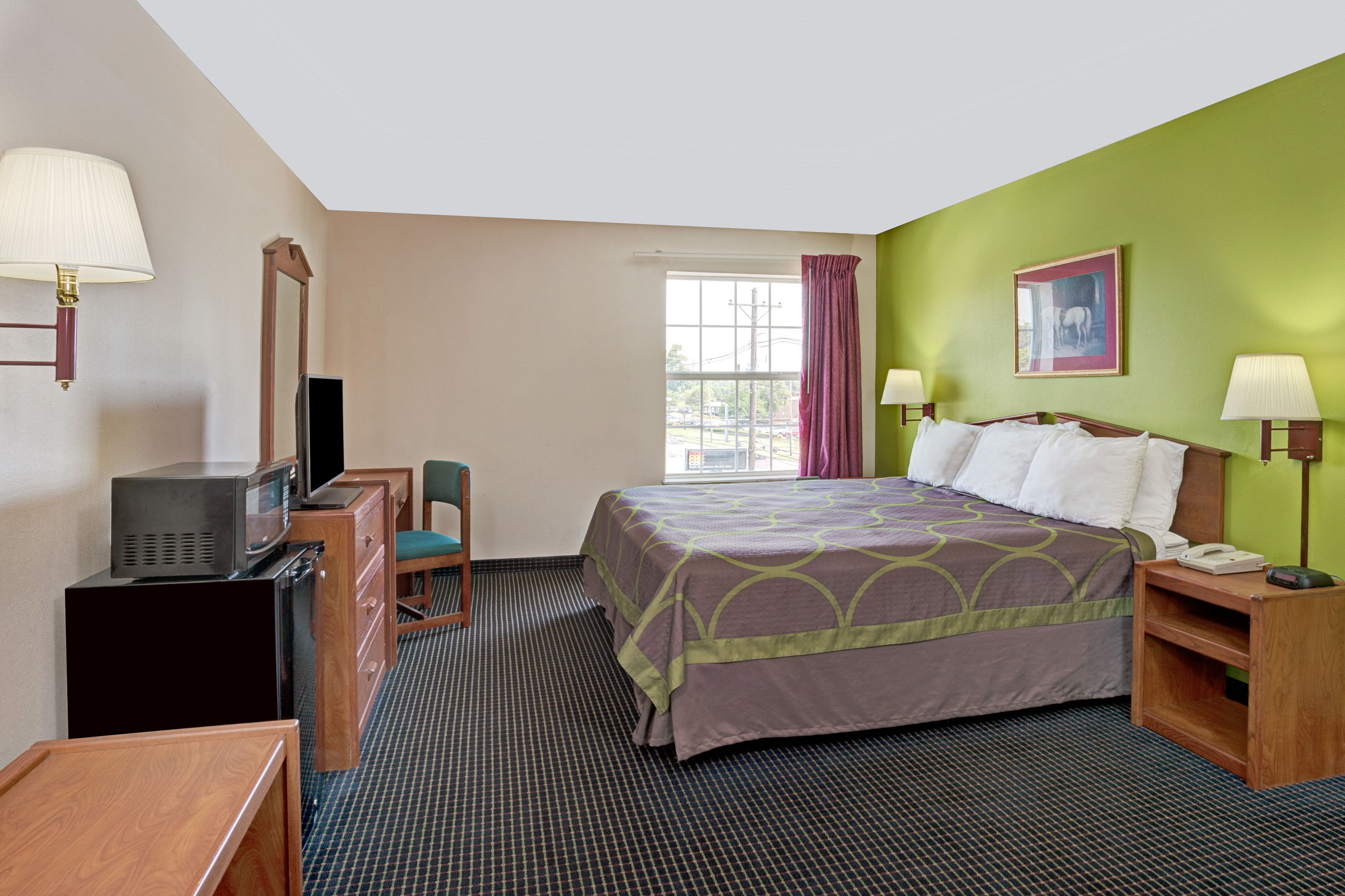 Super 8 by Wyndham Louisville/Expo Center suite in Louisville, Kentucky