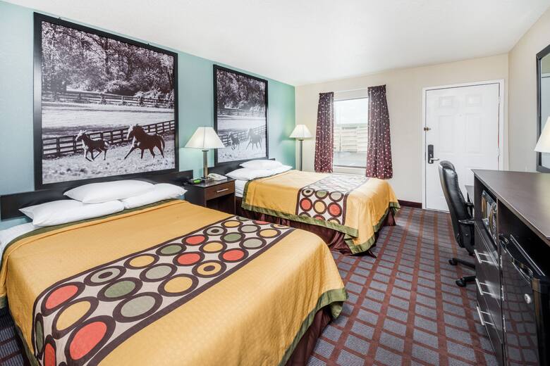 Guest room at the Super 8 Paducah KY in Paducah, Kentucky