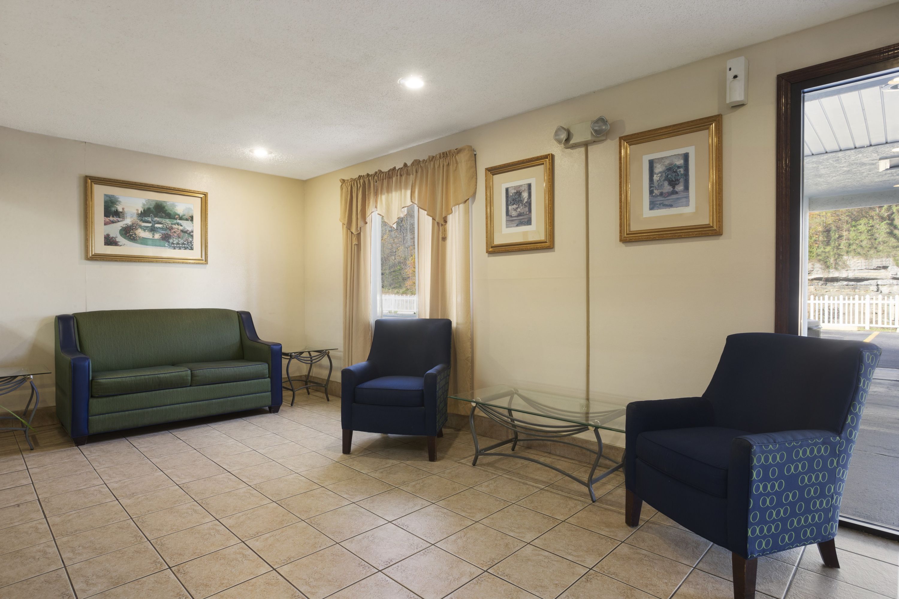 Super 8 by Wyndham Prestonsburg Prestonsburg KY Hotels