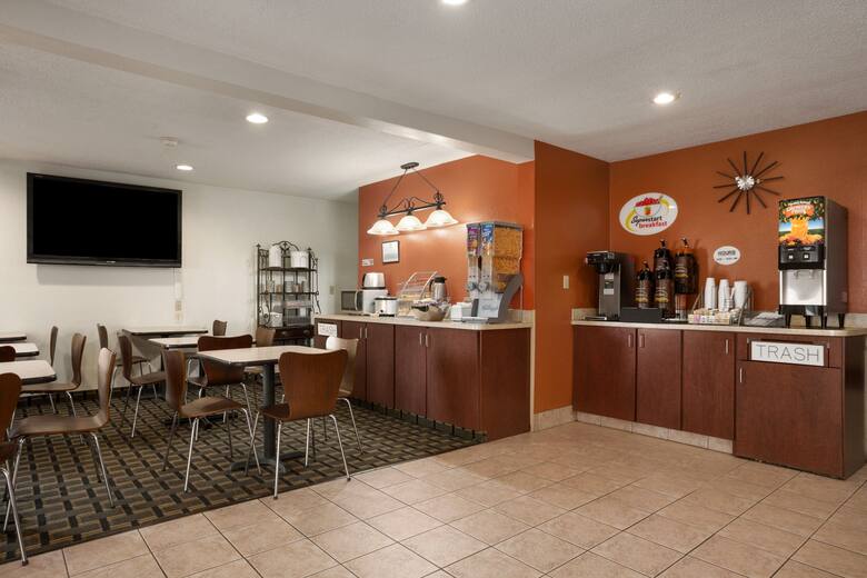 Super 8 Prestonsburg restaurant in Prestonsburg, Kentucky