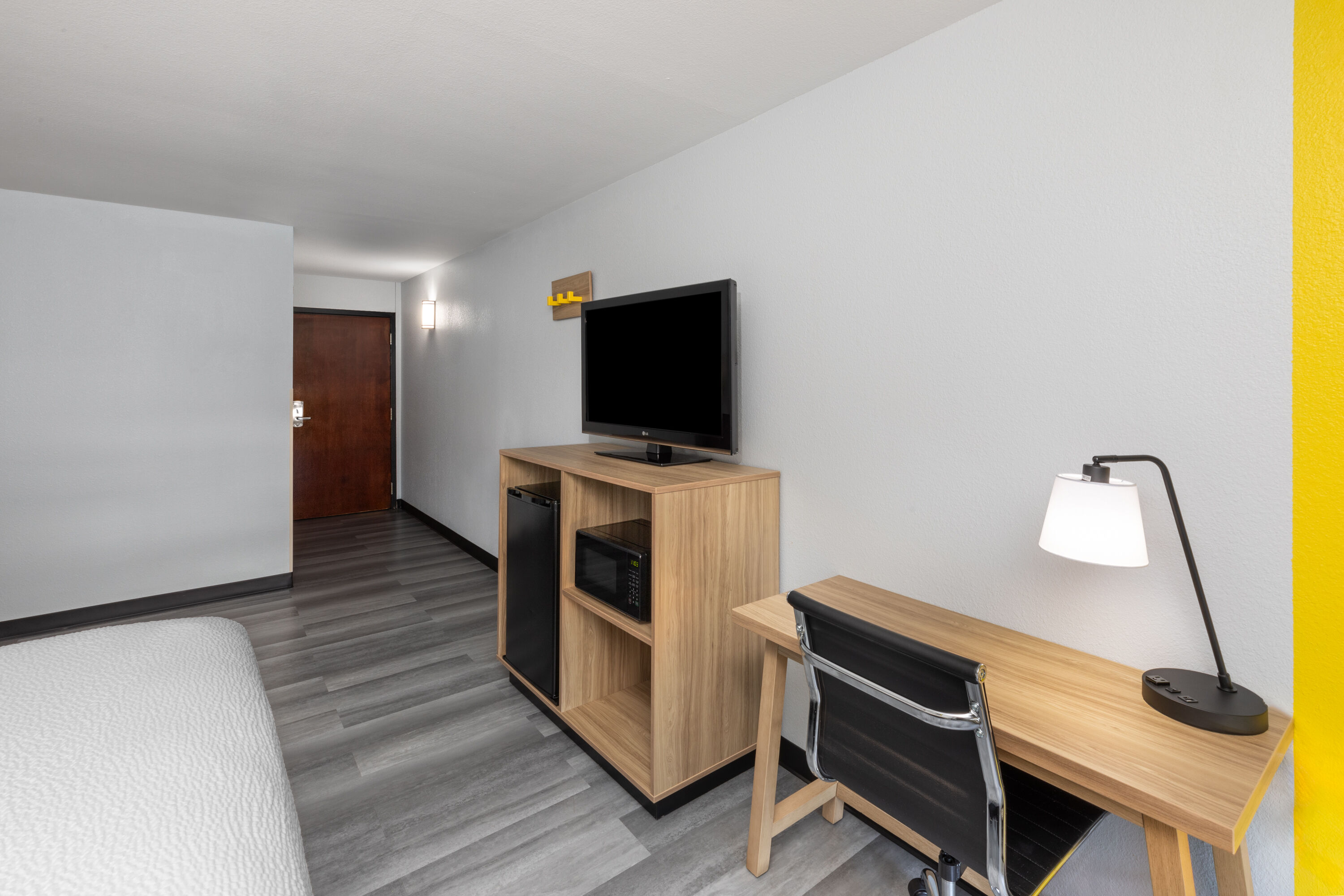 Guest room at the Super 8 by Wyndham Alexandria LA in Alexandria, Louisiana