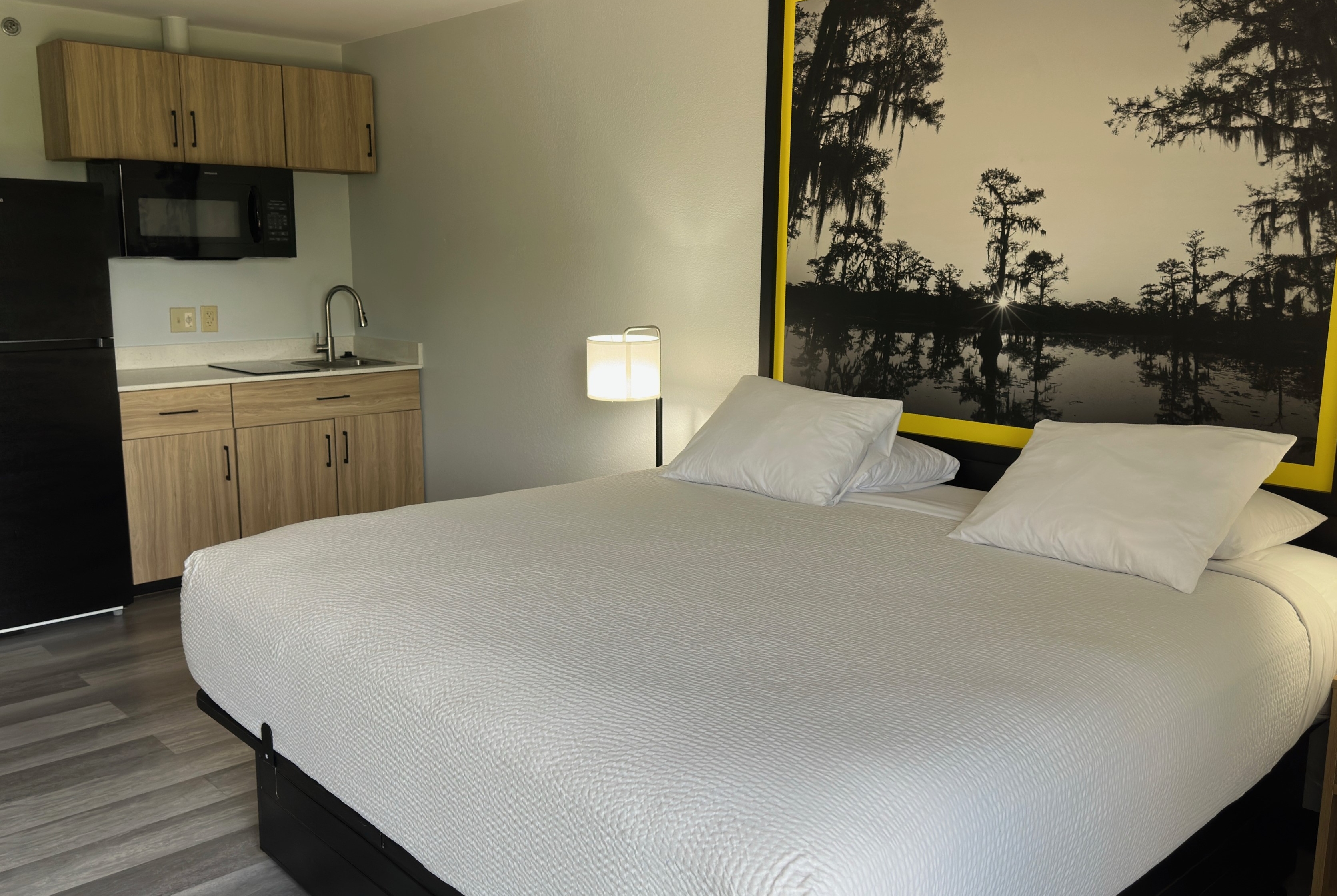 Guest room at the Super 8 by Wyndham Alexandria LA in Alexandria, Louisiana