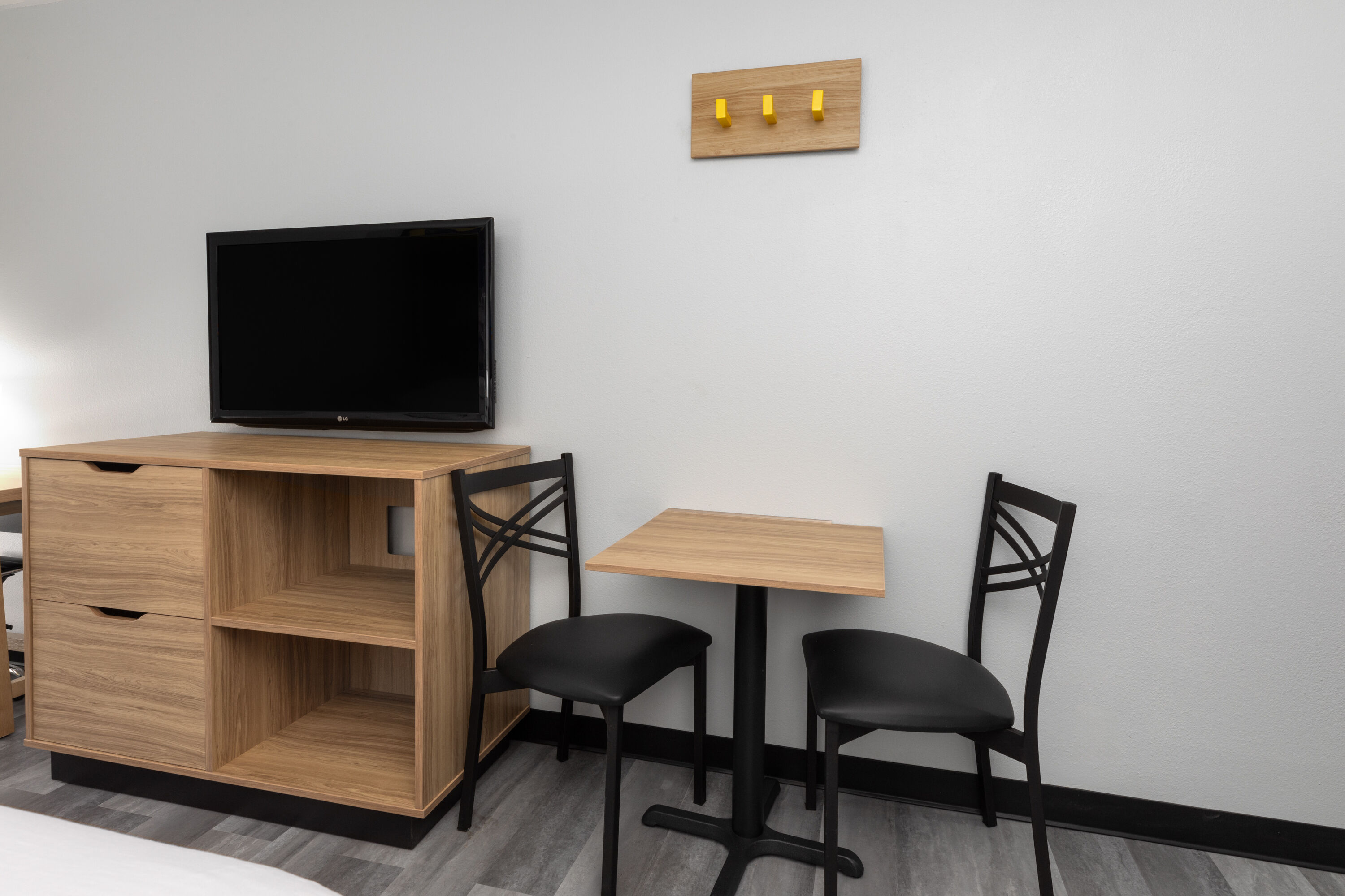 Super 8 by Wyndham Alexandria LA suite in Alexandria, Louisiana