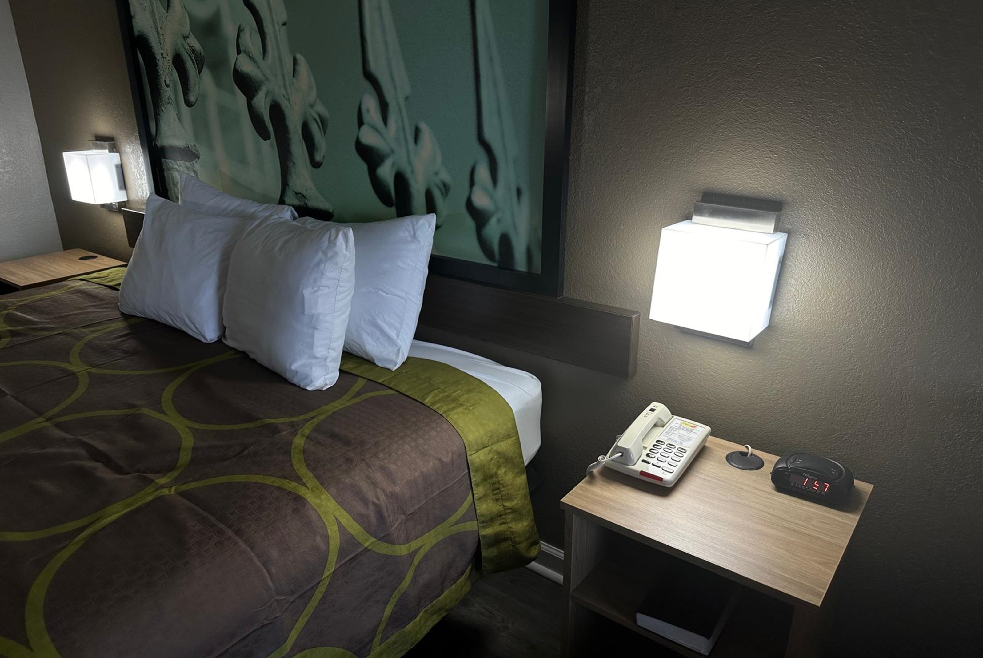 Guest room at the Super 8 by Wyndham Monroe in Monroe, Louisiana