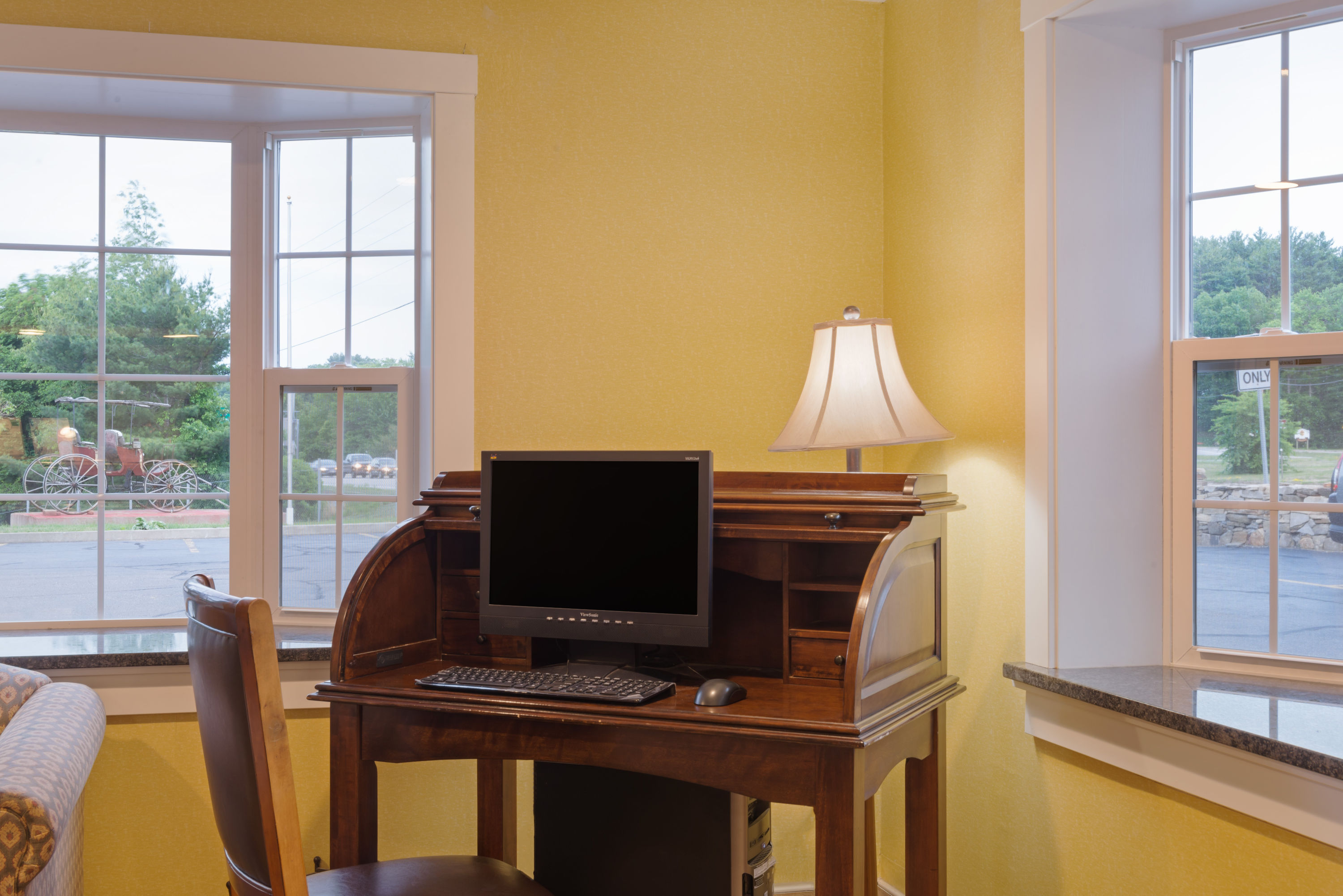 Super 8 by Wyndham Sturbridge business center in Sturbridge, Massachusetts