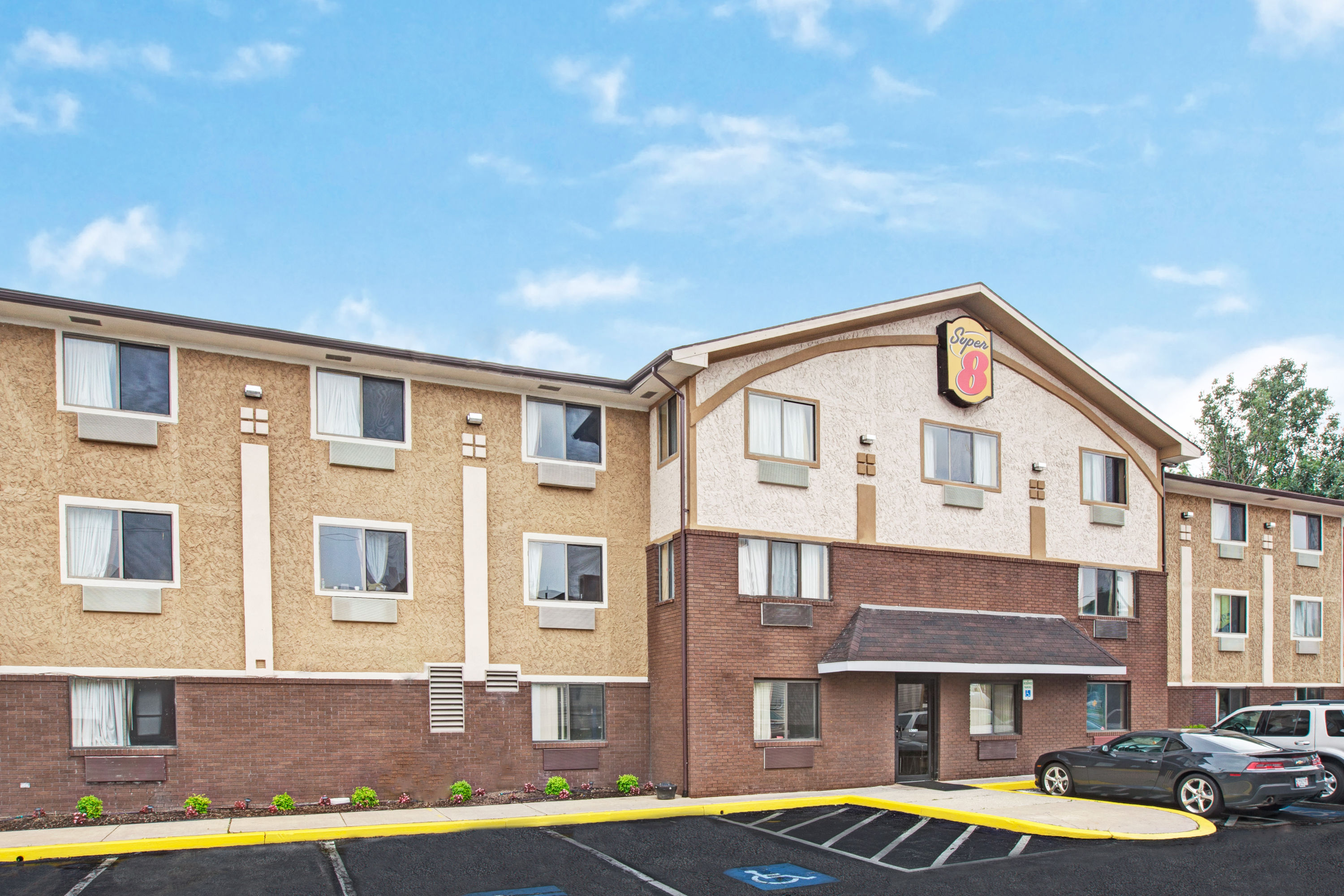Exterior of Super 8 by Wyndham Baltimore/Essex Area hotel in Baltimore, Maryland