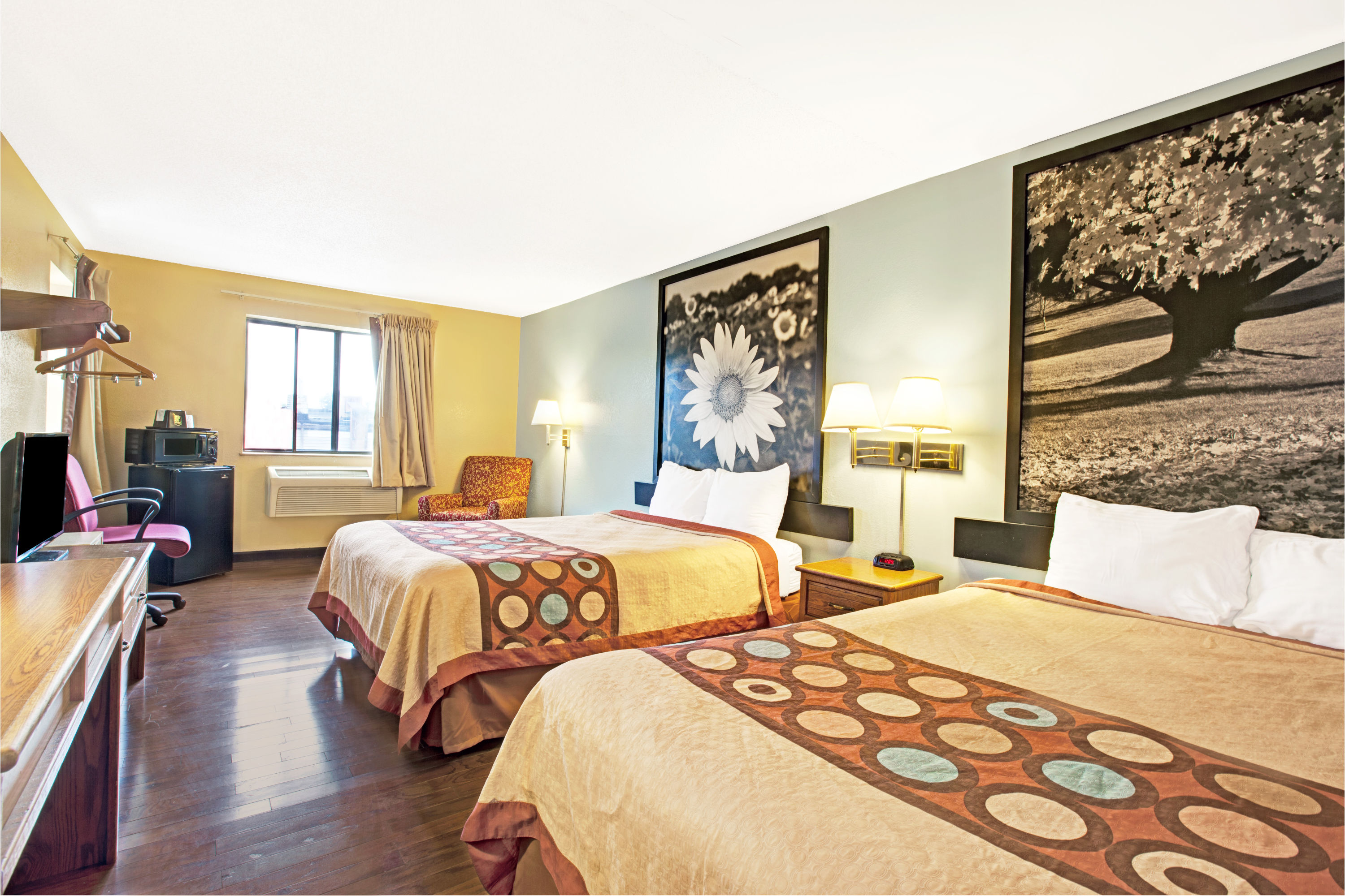 Guest room at the Super 8 by Wyndham Baltimore/Essex Area in Baltimore, Maryland