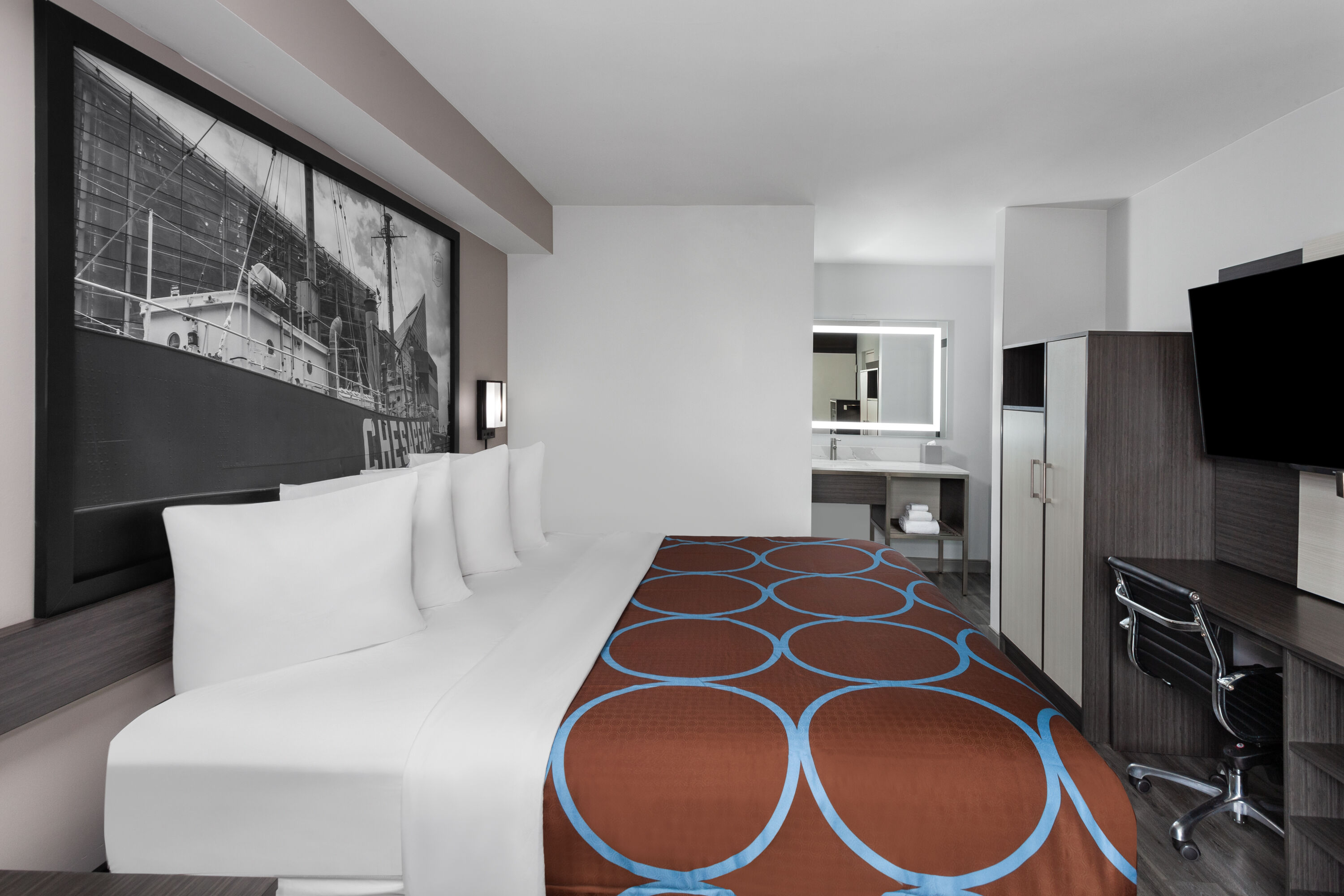 Guest room at the Super 8 by Wyndham Baltimore Northwest in Baltimore, Maryland