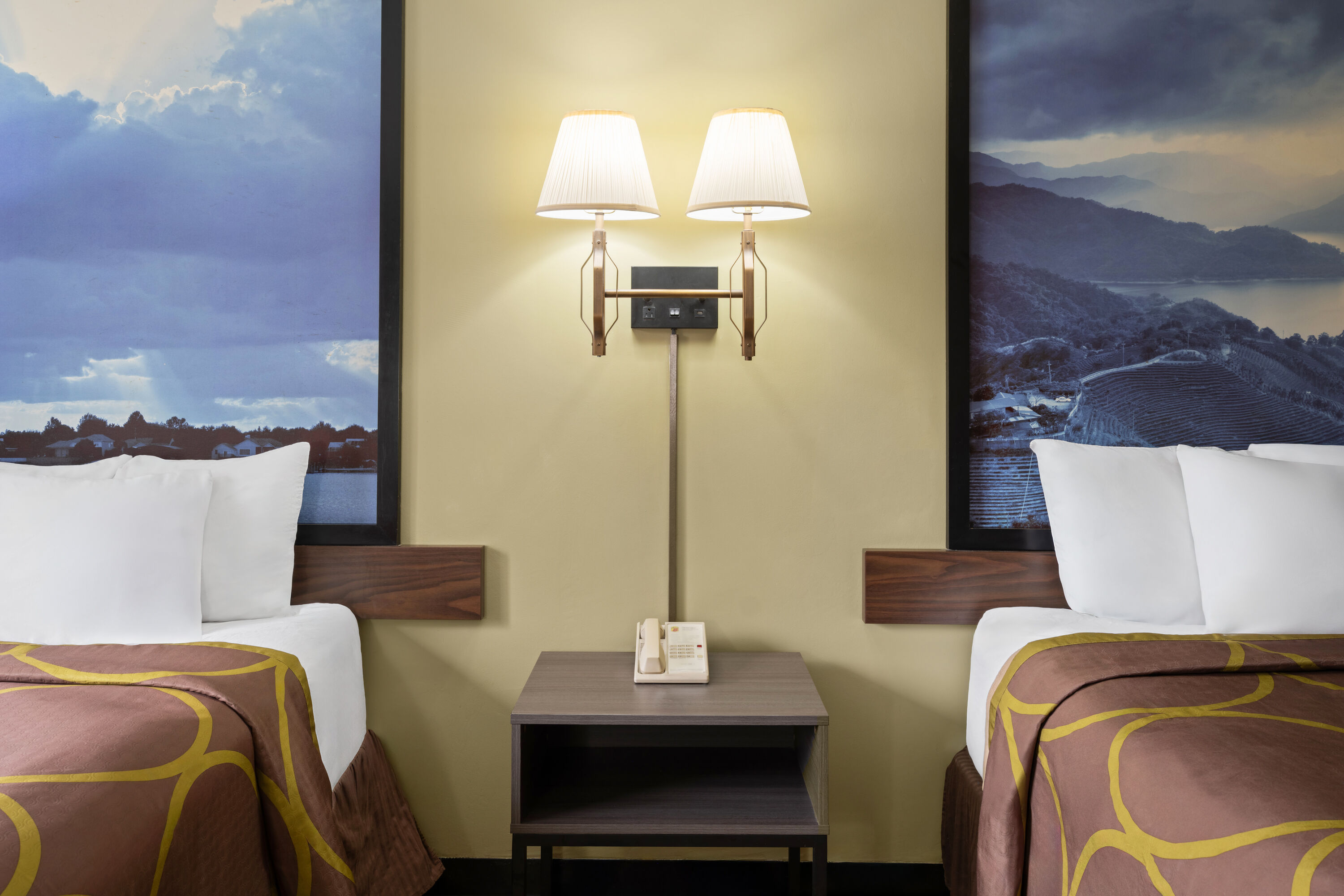 Guest room at the Super 8 by Wyndham Hagerstown I-70 in Hagerstown, Maryland