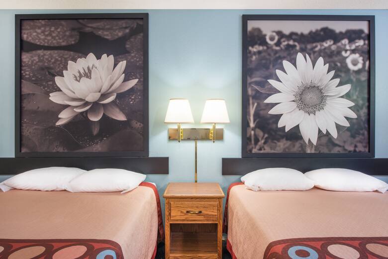 Guest room at the Super 8 Thurmont in Thurmont, Maryland